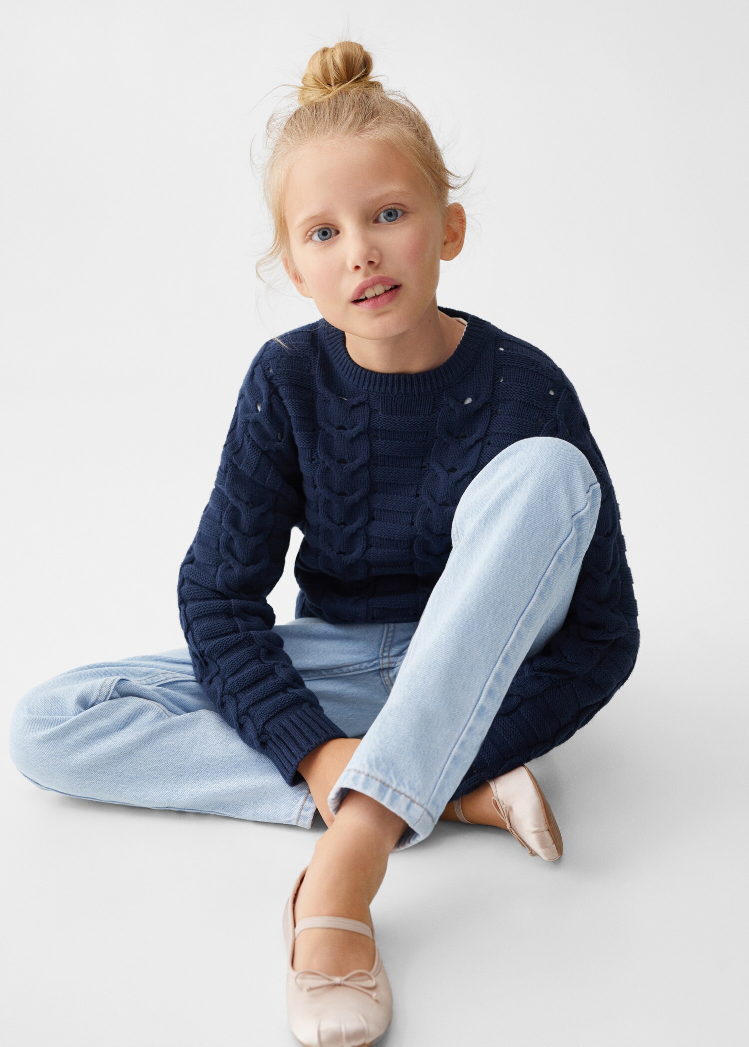 Cotton mom-fit jeans - Details of the article 2
