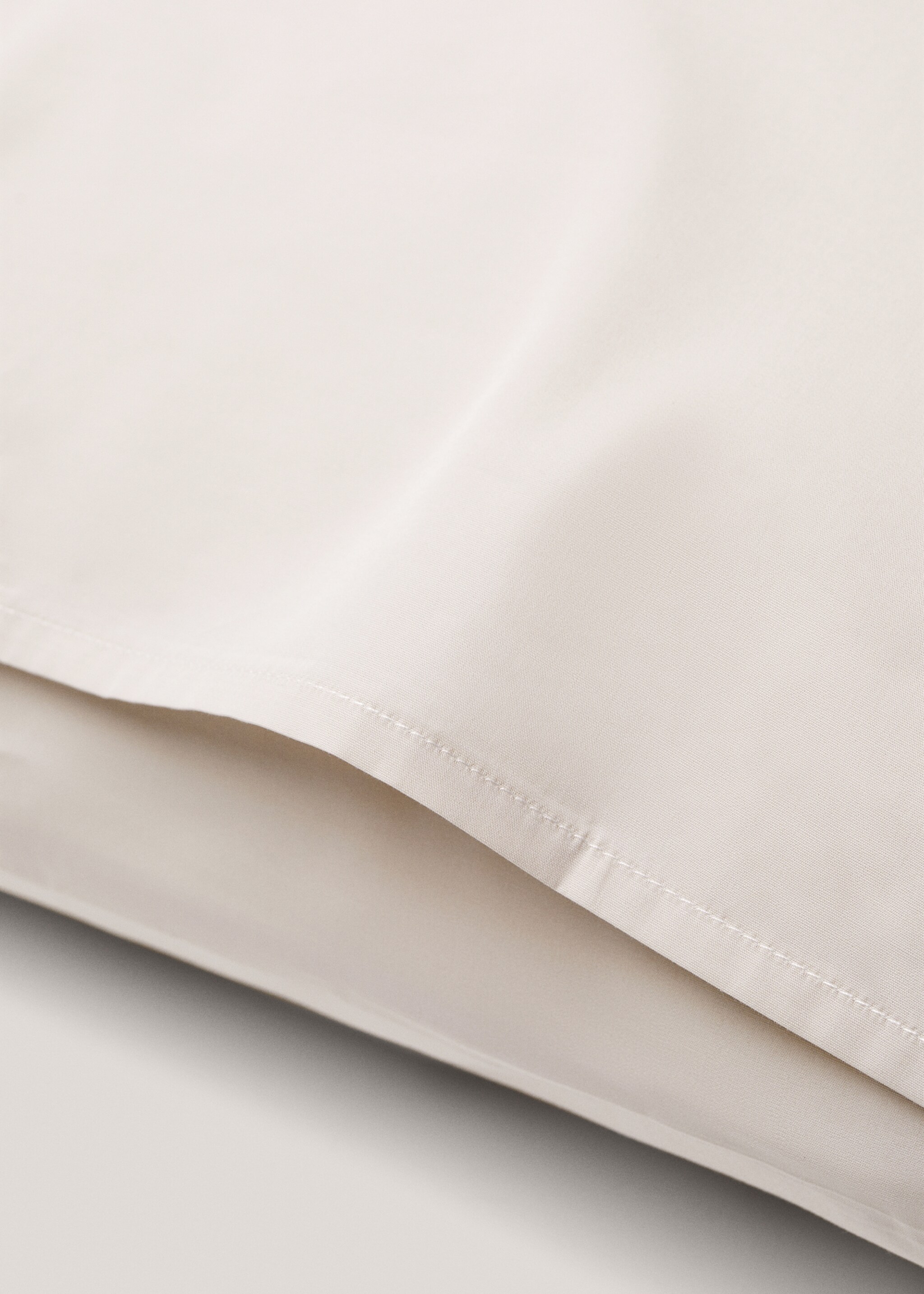 300-thread percale cotton pillowcase  60x60cm - Details of the article 2, Beige. Ref: 67031023-00.