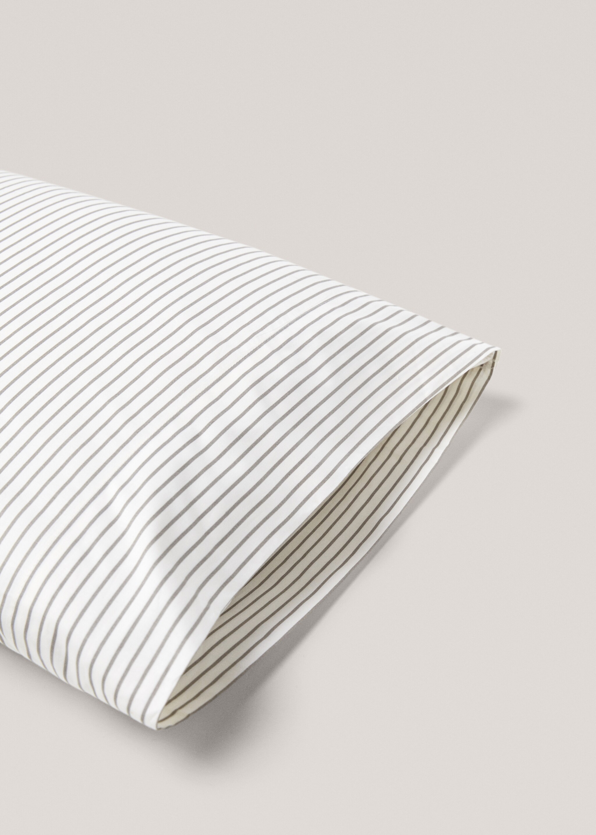 Striped print pillow case 45x110cm - Details of the article 2