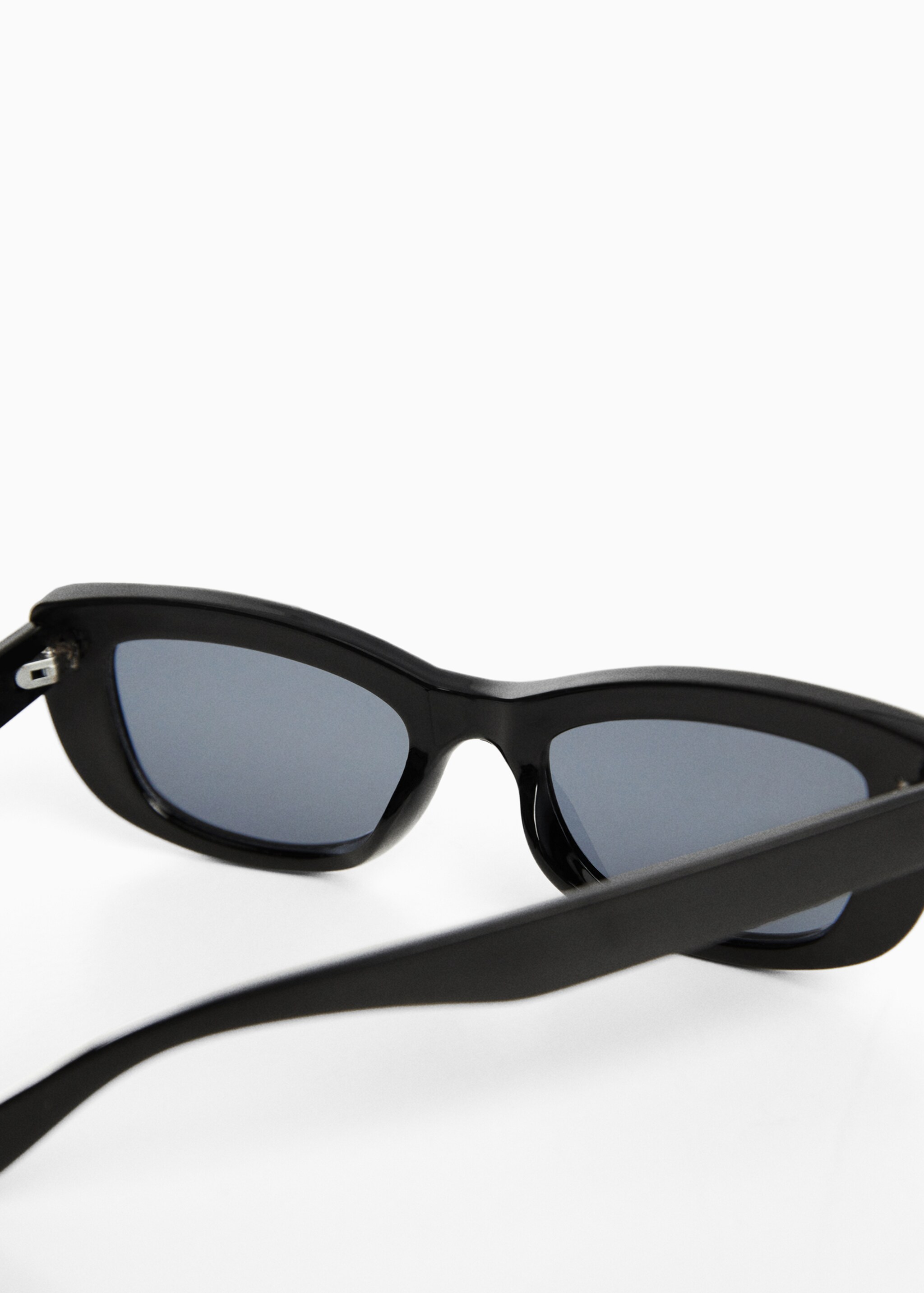 Retro sunglasses - Details of the article 1, Black. Ref: 67032910-00.