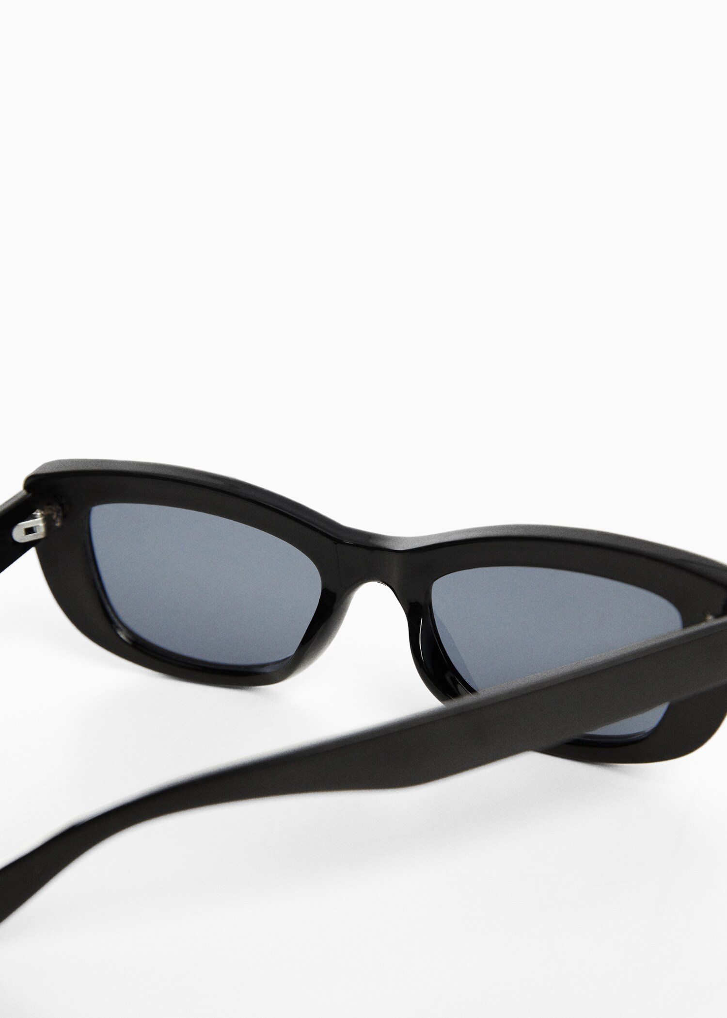 Retro sunglasses - Details of the article 1