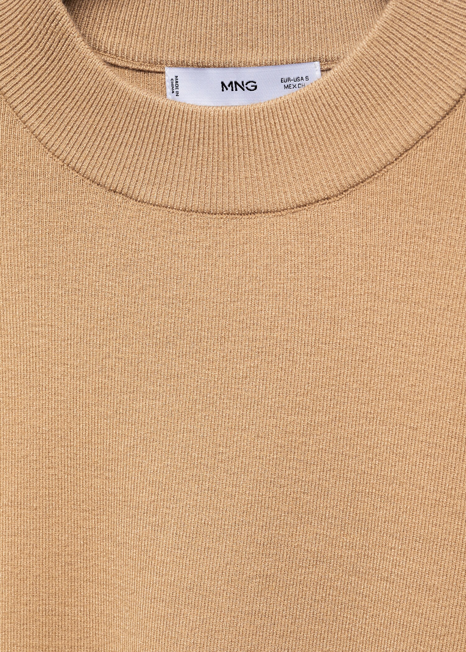 Camisola de malha com gola redonda - Pormenor do artigo 8