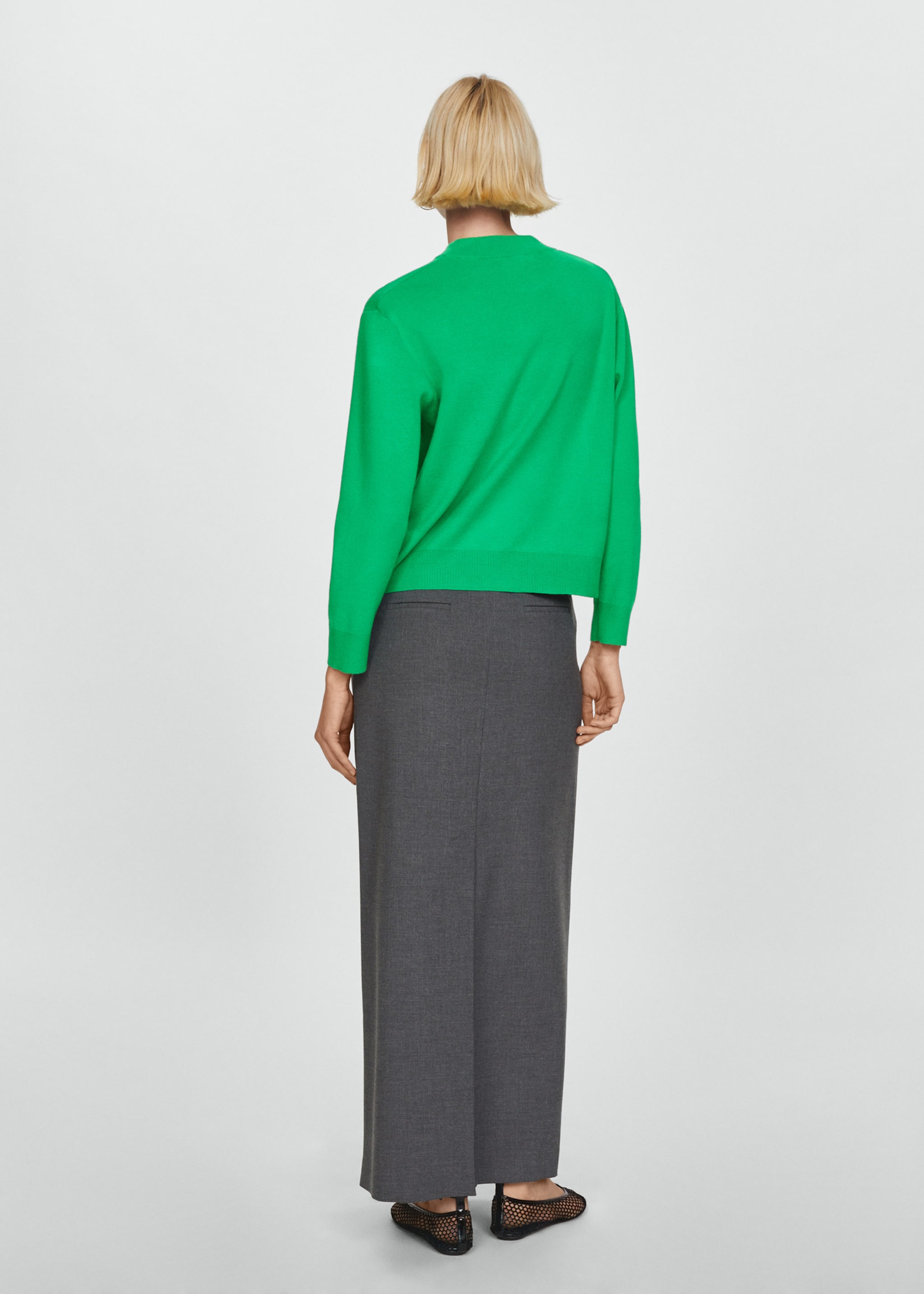 Round-neck knitted sweater - Reverse of the article, Green. Ref: 67033269-00.