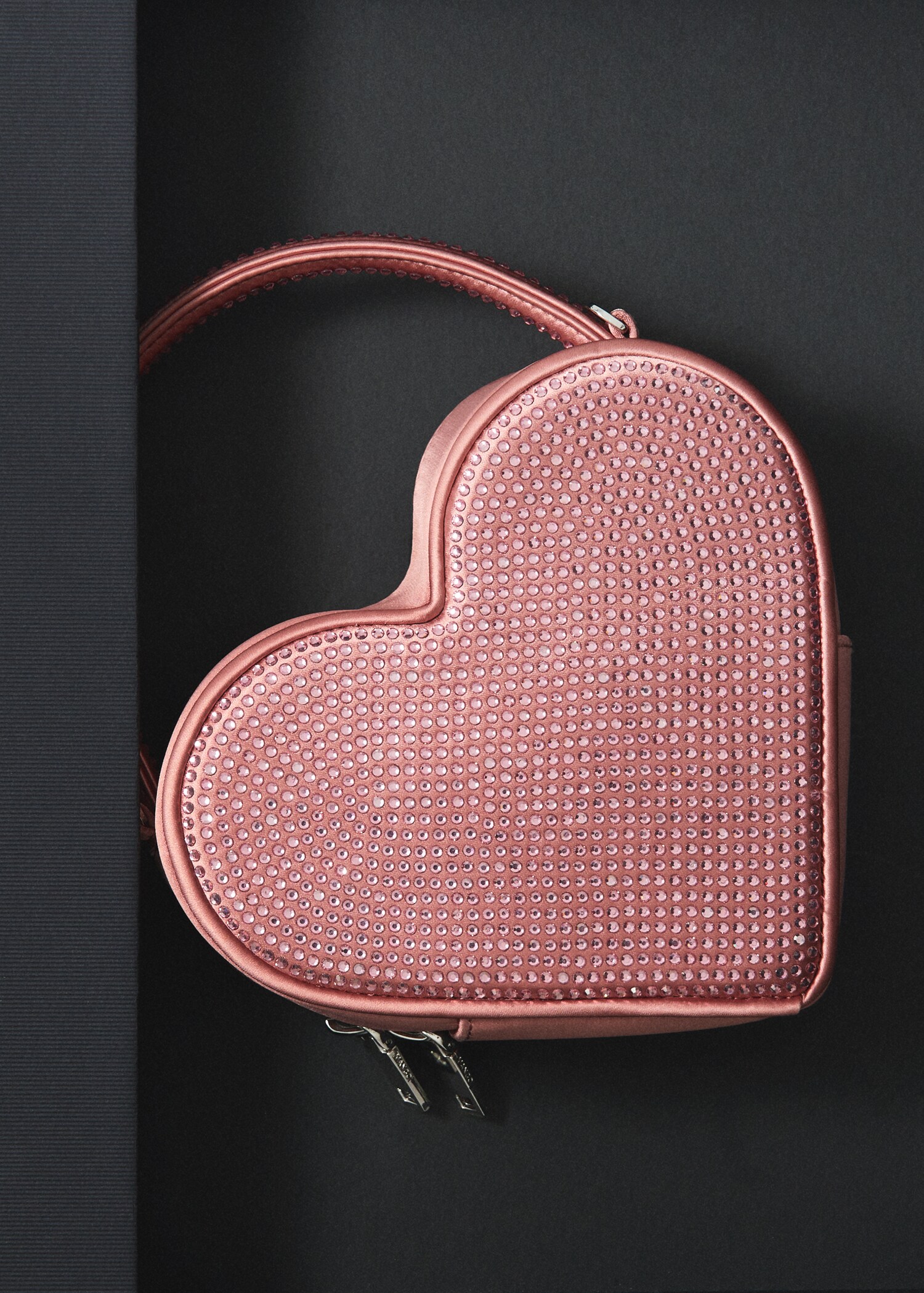 Herz-Tasche mit Kristallsteinverzierung - Detail des Artikels 8