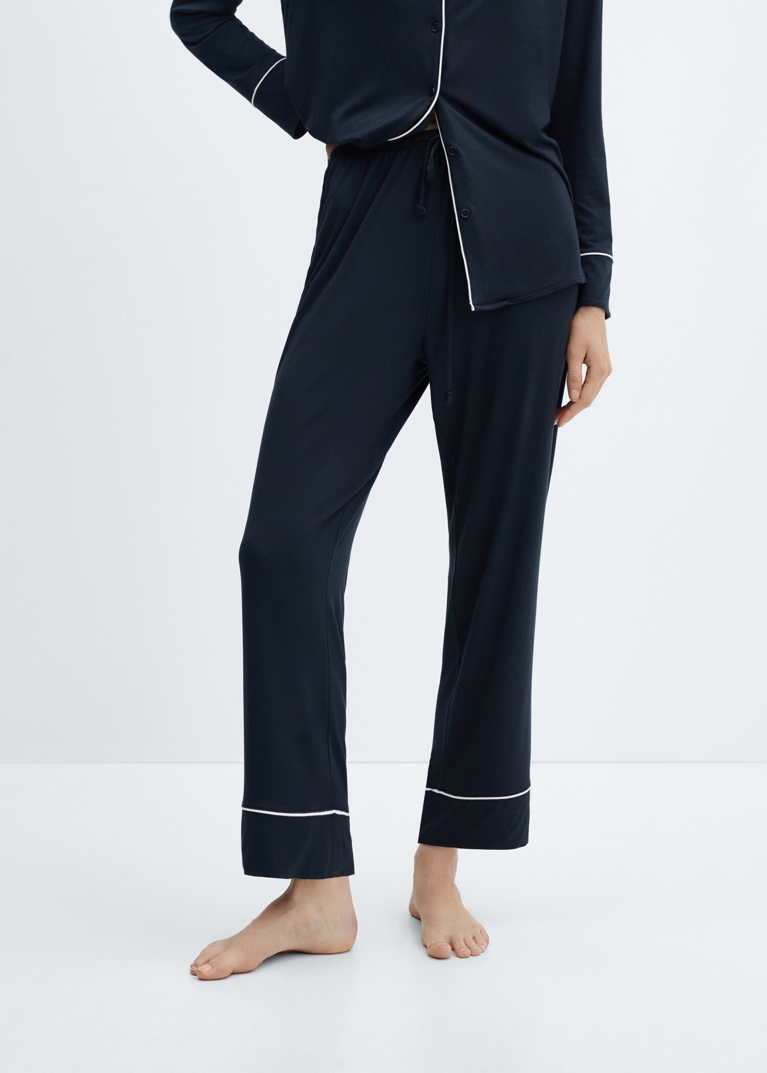Pantalón pijama ribete - Plano medio