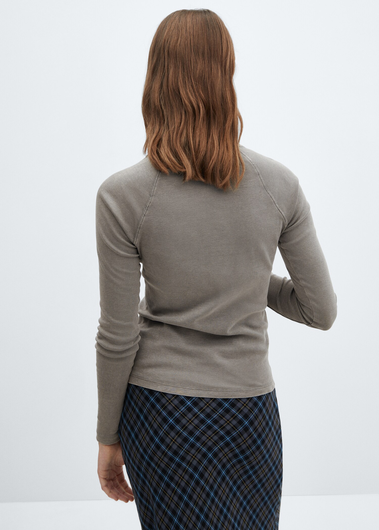 Washed round-neck t-shirt - Reverse of the article