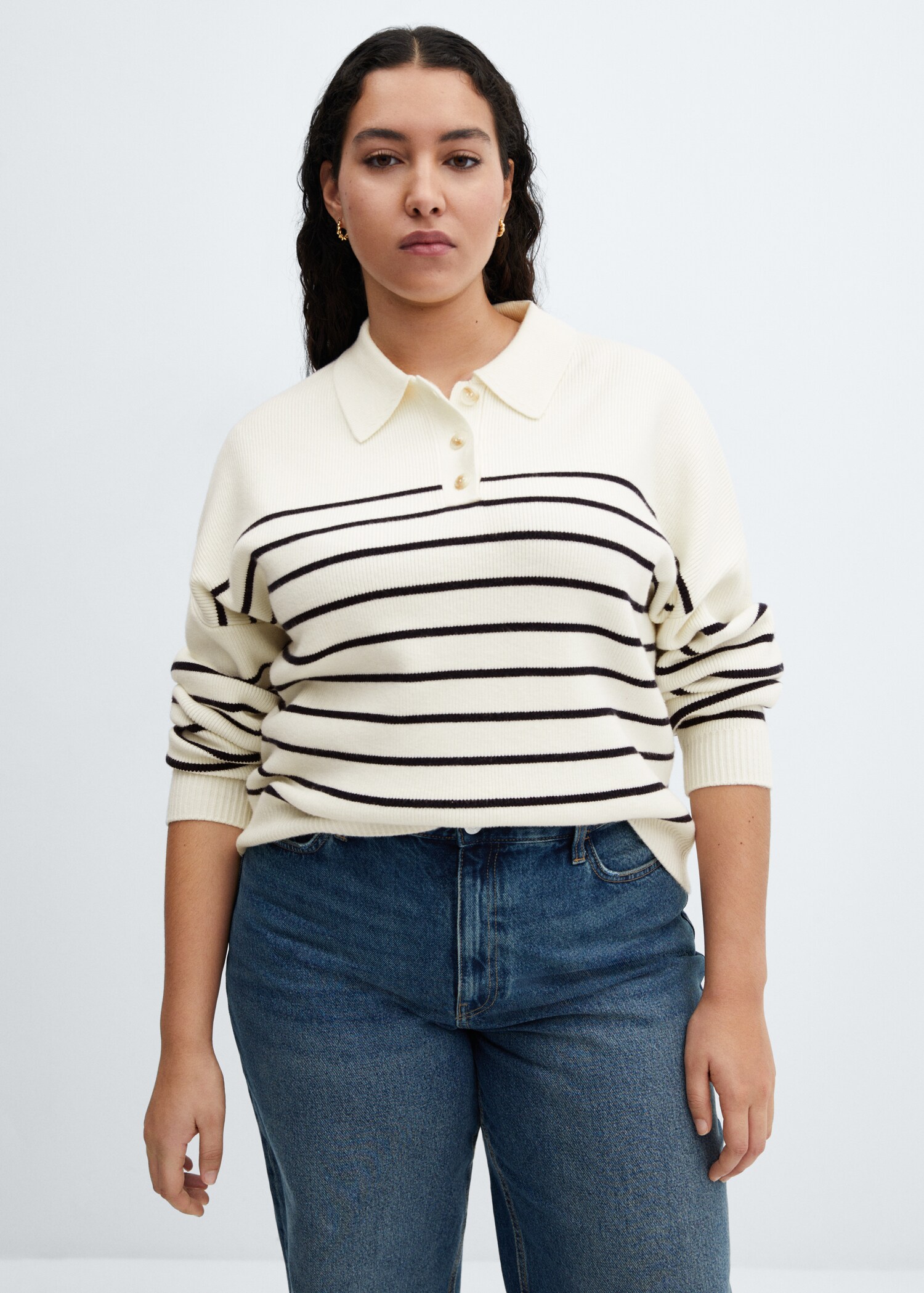 Buttoned collar knit sweater - Details of the article 5