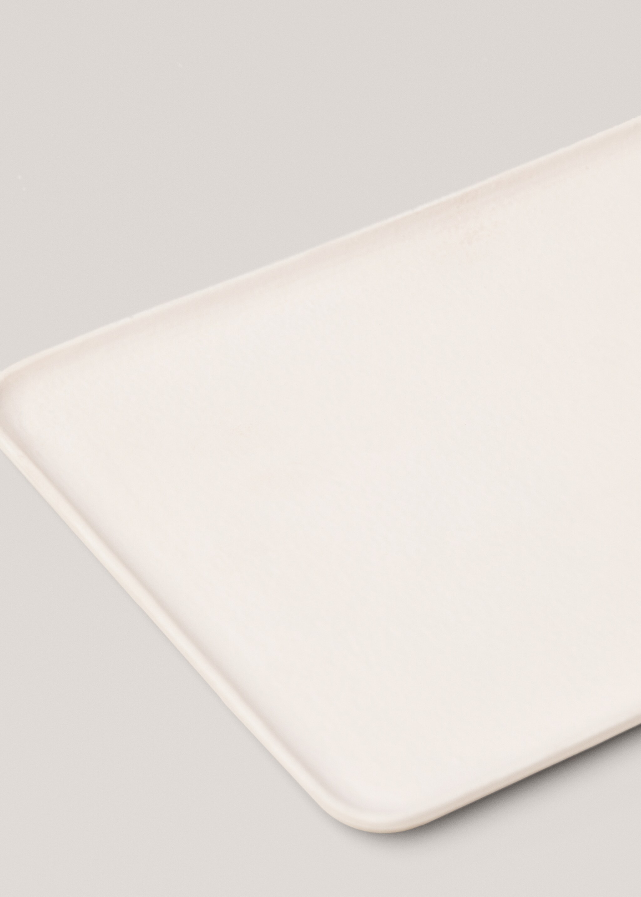 Rectangular metal tray 30x18.5cm - Details of the article 1, Off White. Ref: 67034056-00.