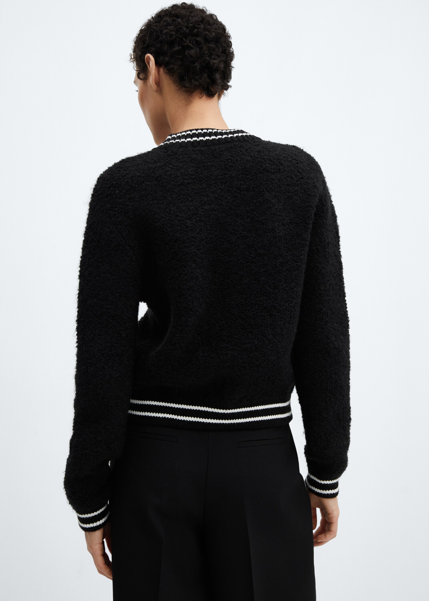 Knitted bomber jacket - Reverse of the article