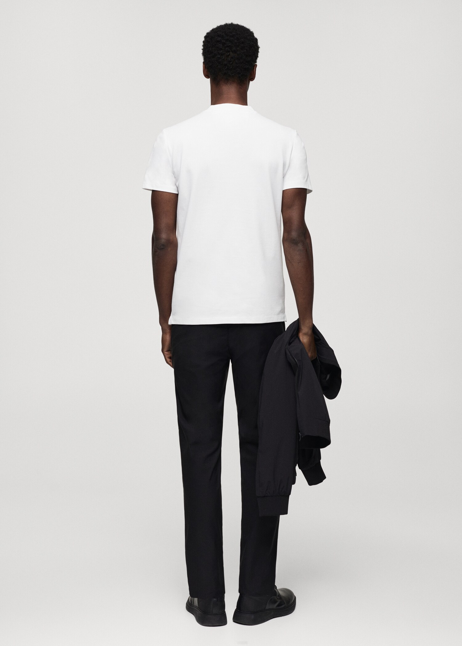 Ademend T-shirt met microstructuur - Achterkant van het artikel