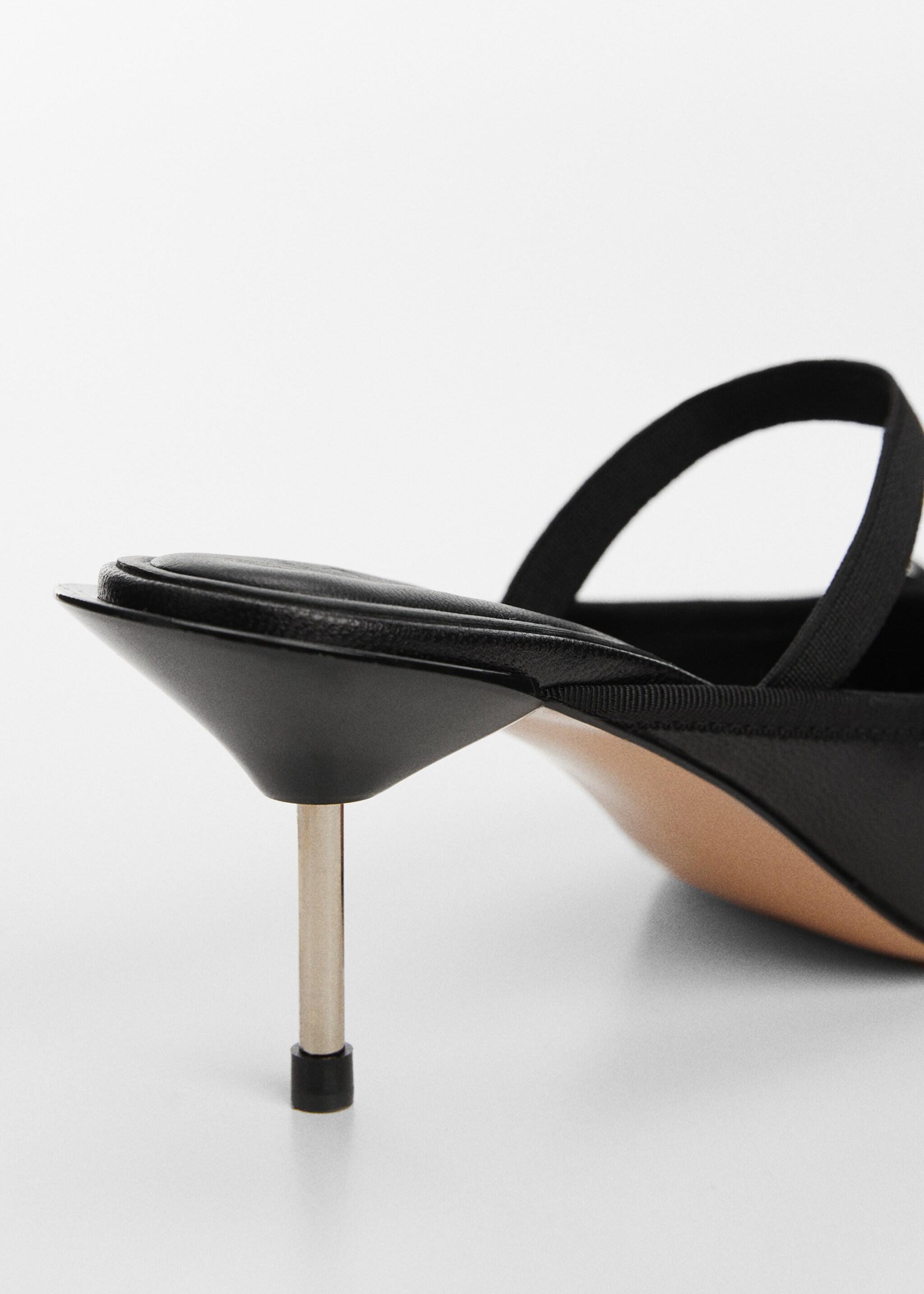 Leather ballet flats with metallic heel - Details of the article 1
