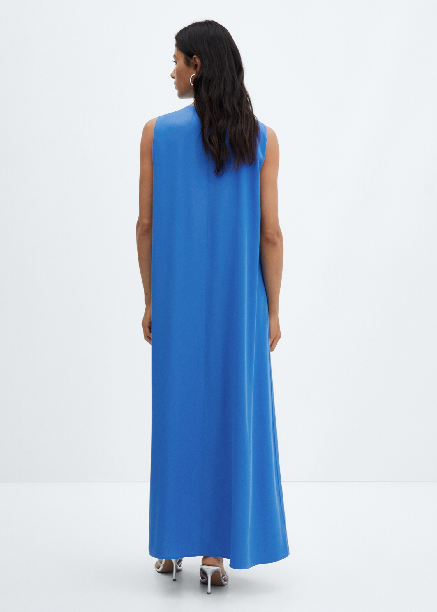 Cut-out detail dress - Reverse of the article