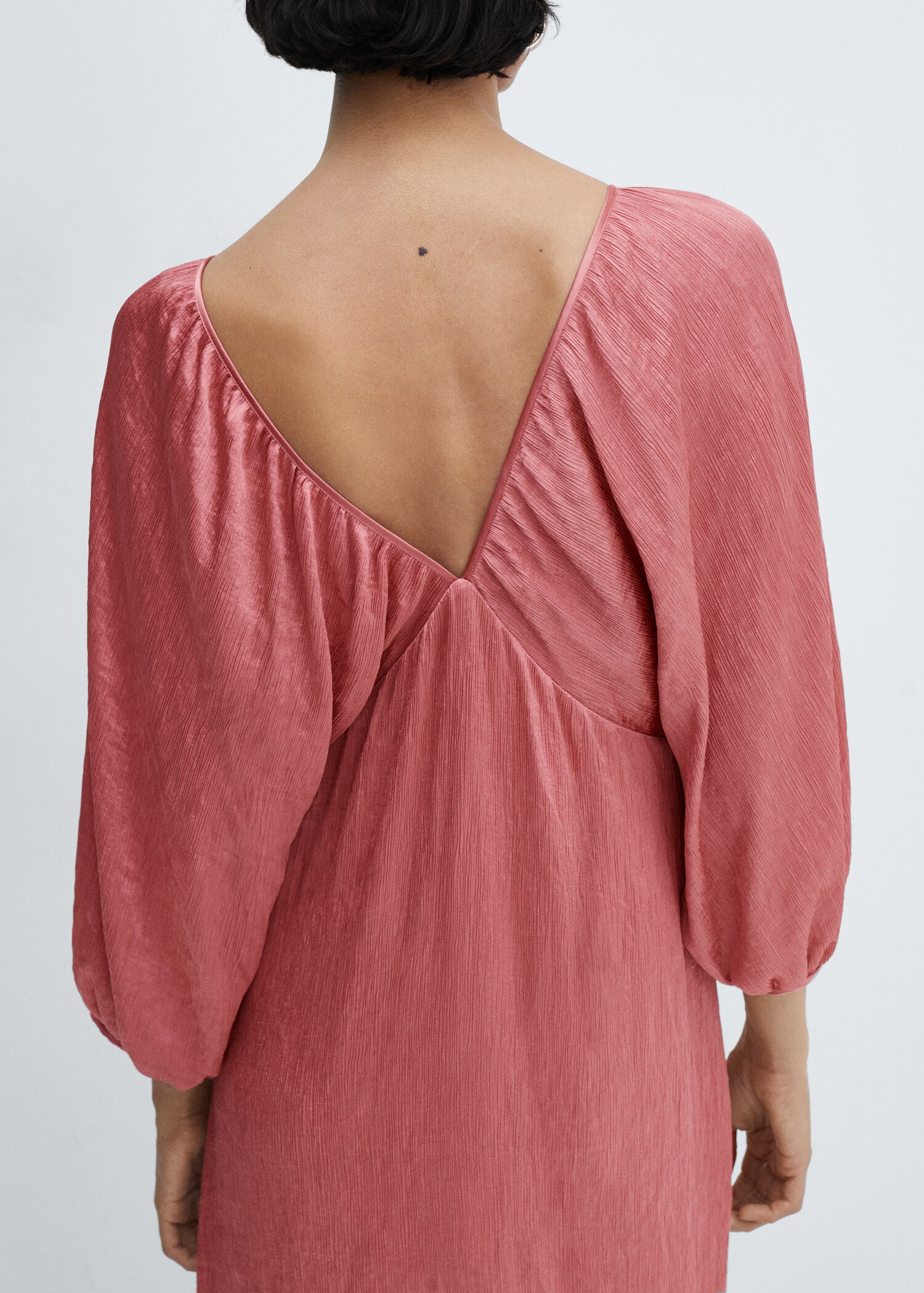 V-neck satin dress - Details of the article 6