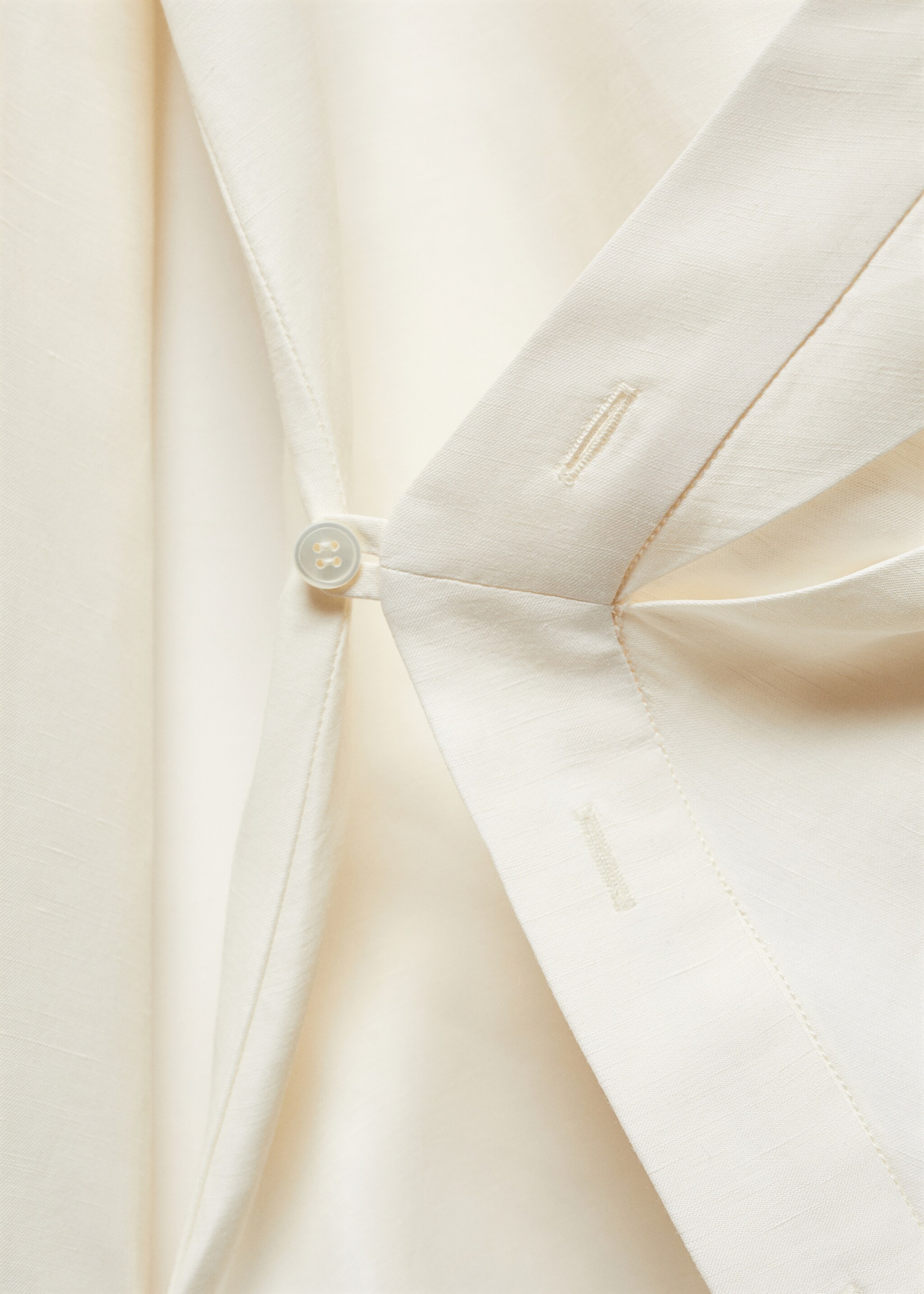 Wrap linen-blend shirt - Details of the article 8, Ecru. Ref: 67035755-00.