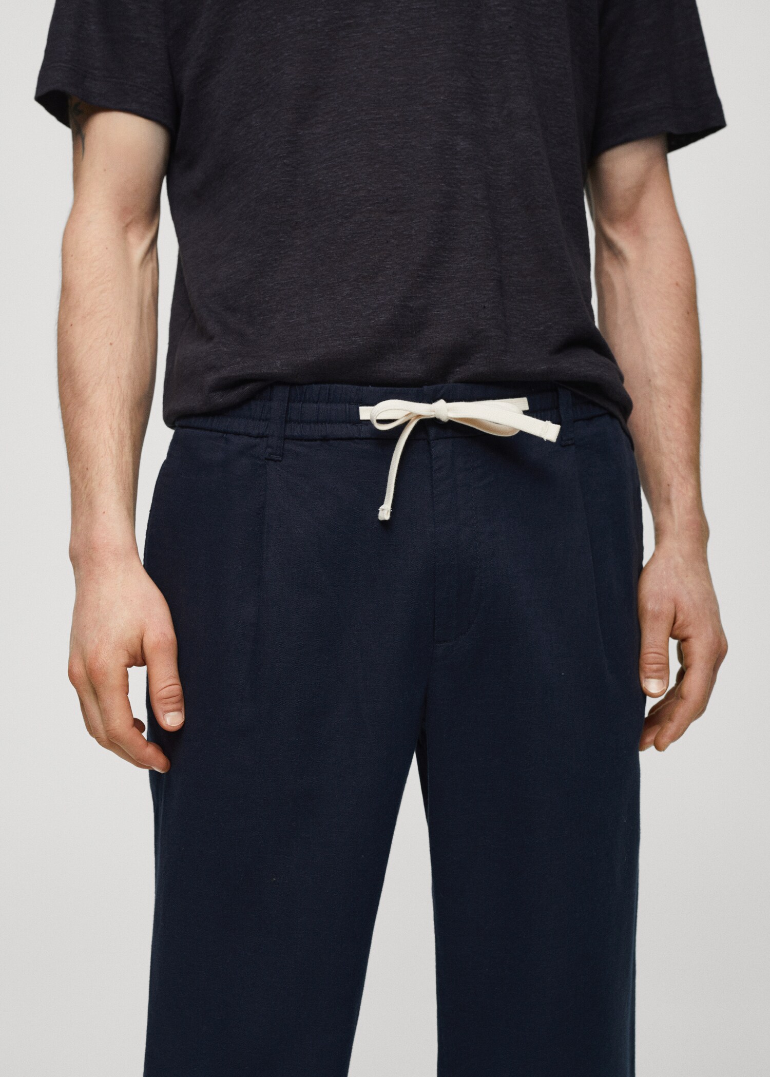 Slim Fit-Leinenhose mit Kordel - Detail des Artikels 1