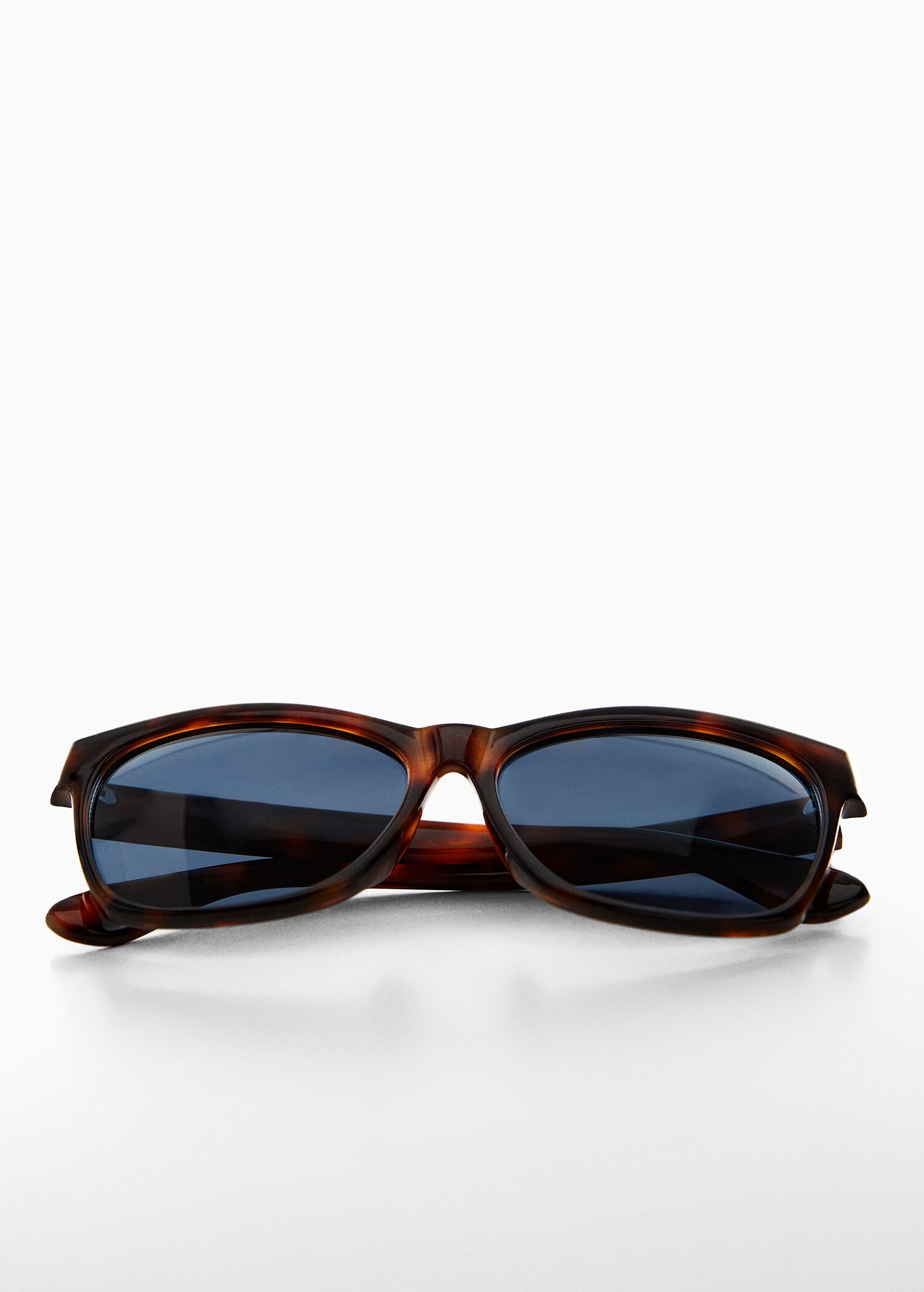 Resin frame sunglasses - Details of the article 5
