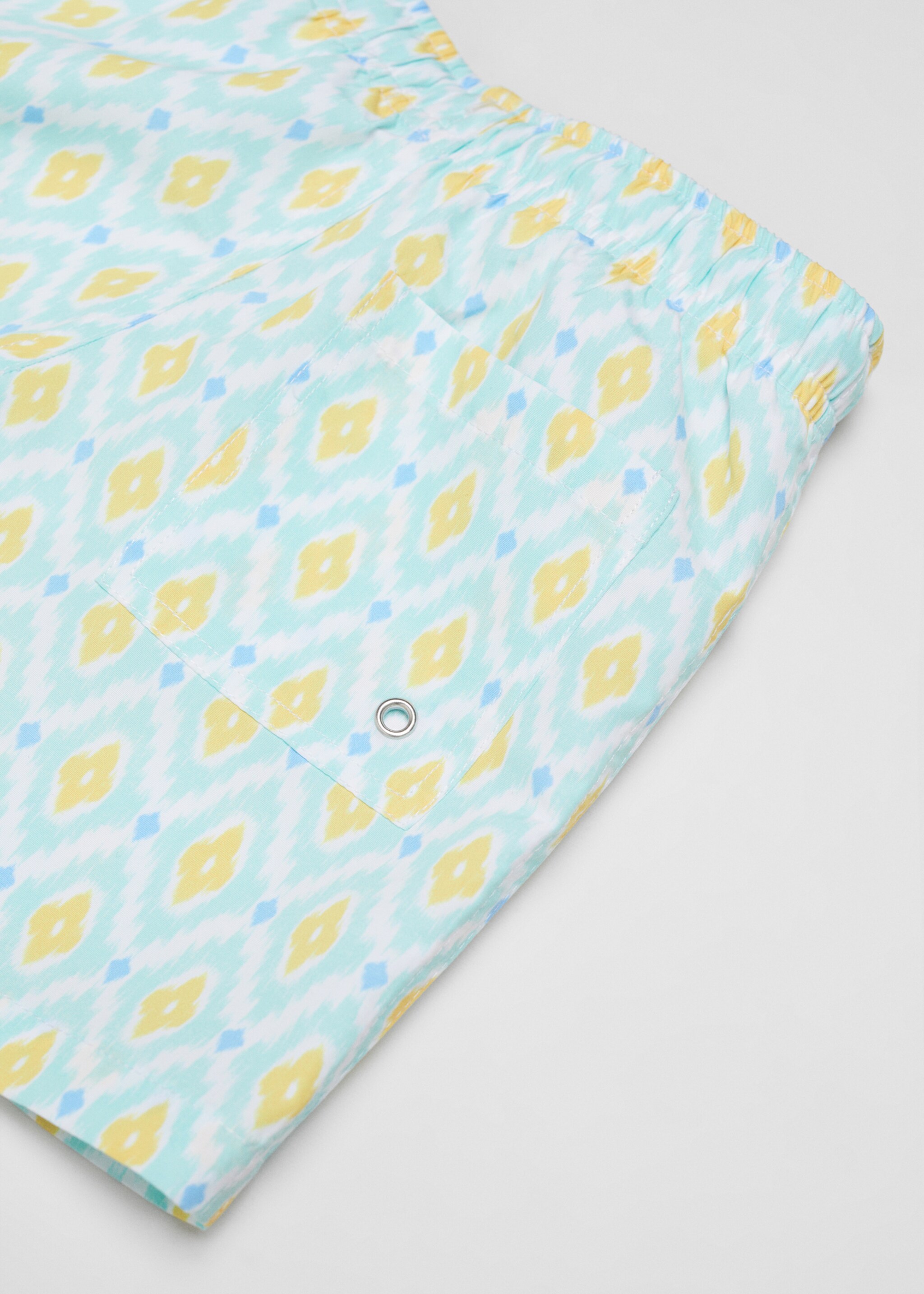 Printed swimming trunks - Details of the article 0
