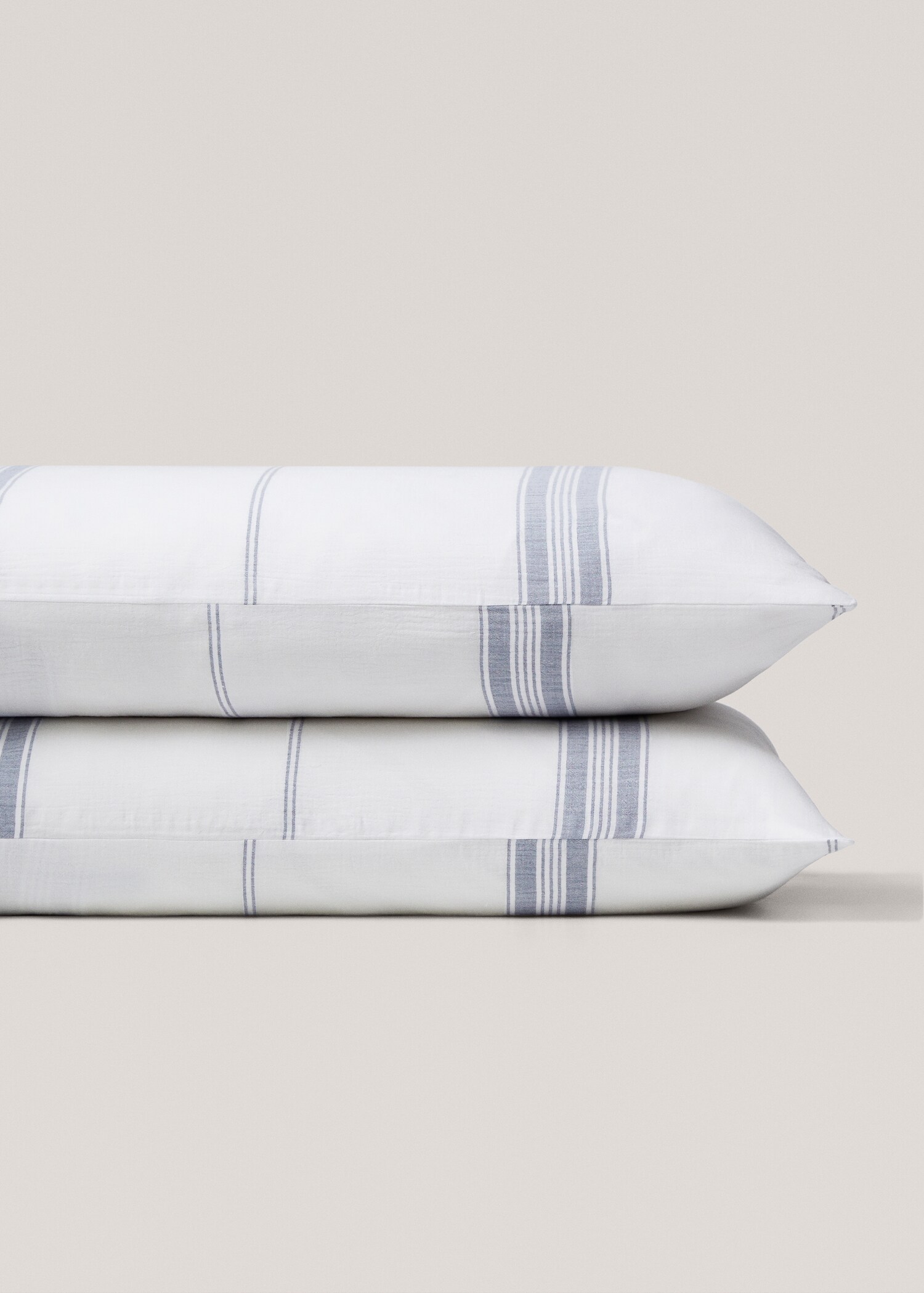Stripedtextured cotton pillowcase 50x75cm - Details of the article 3