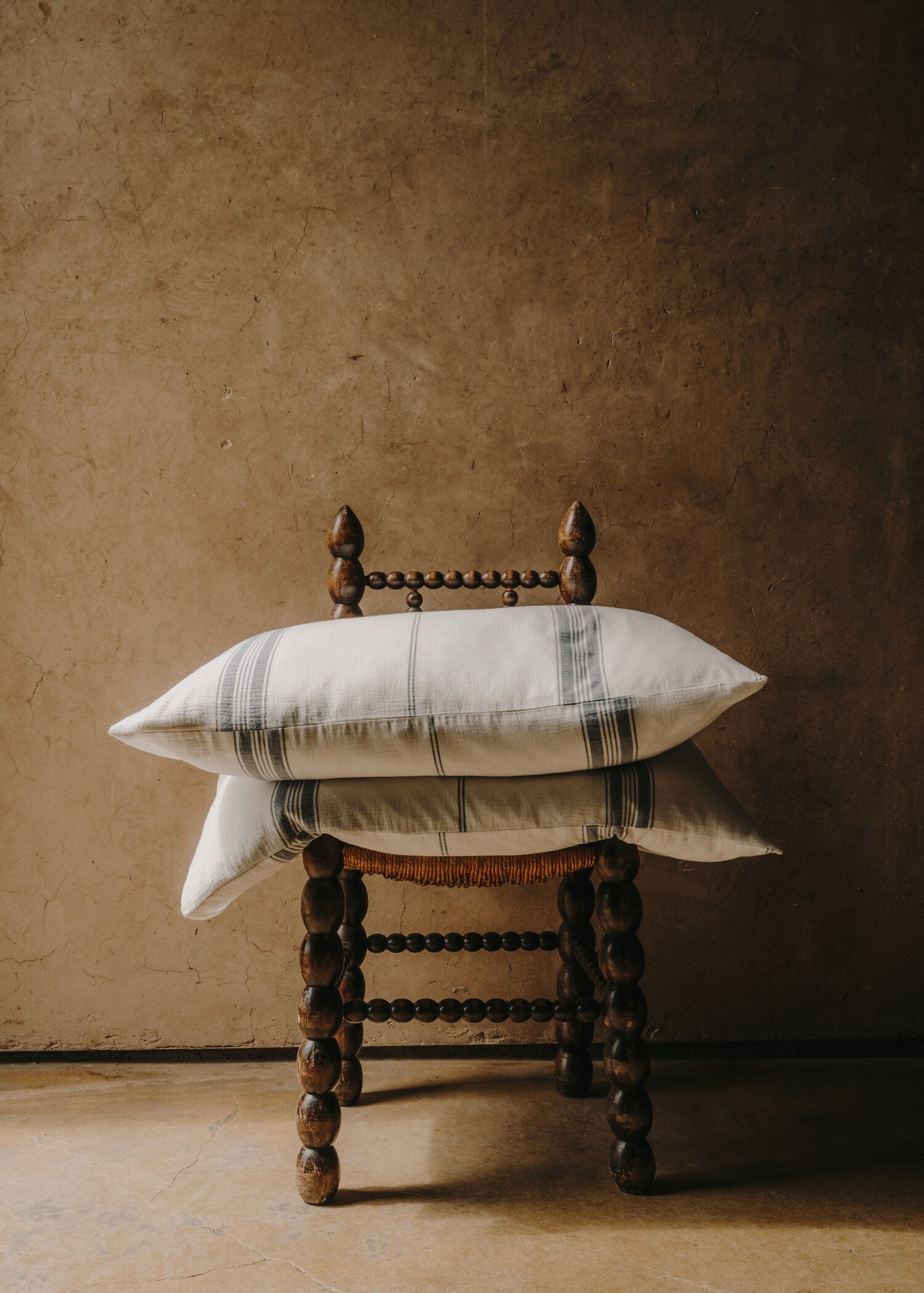 Stripedtextured cotton pillowcase 50x75cm - Details of the article 6