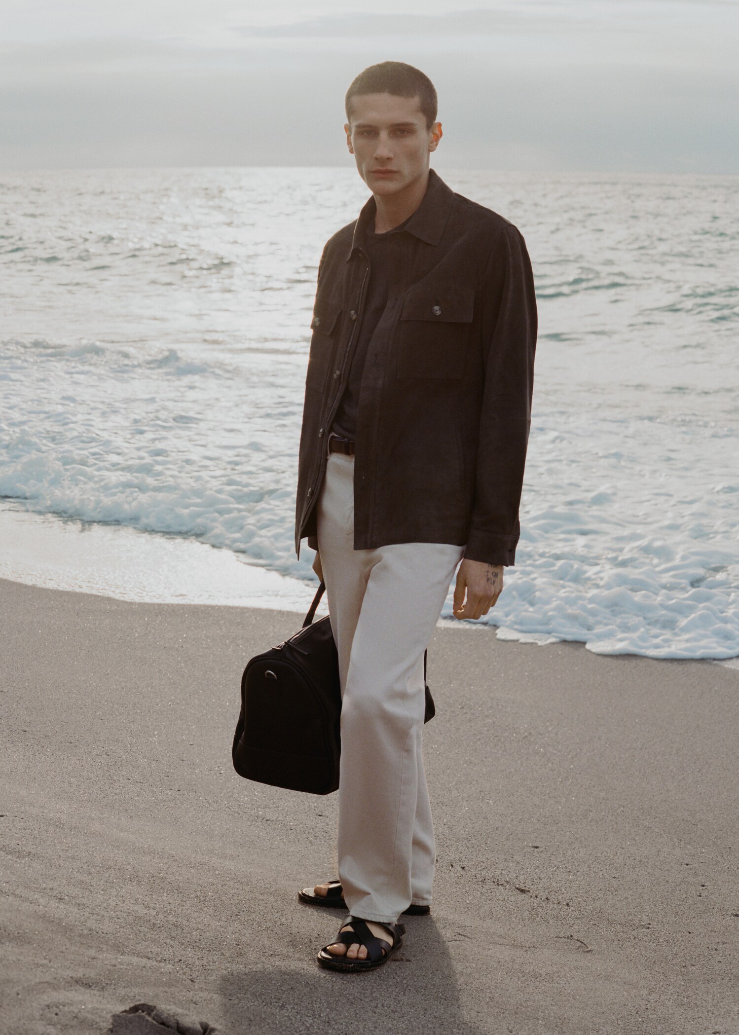 100% linen overshirt with pockets - Details of the article 5