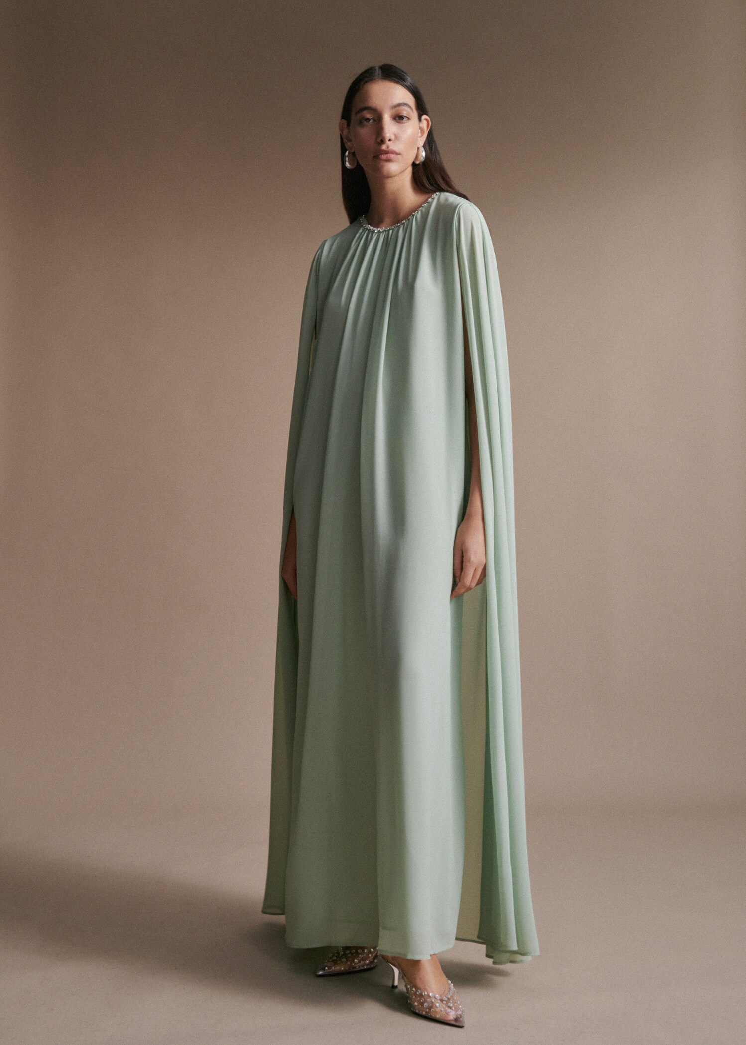 Sleeve slit dress - Details of the article 7