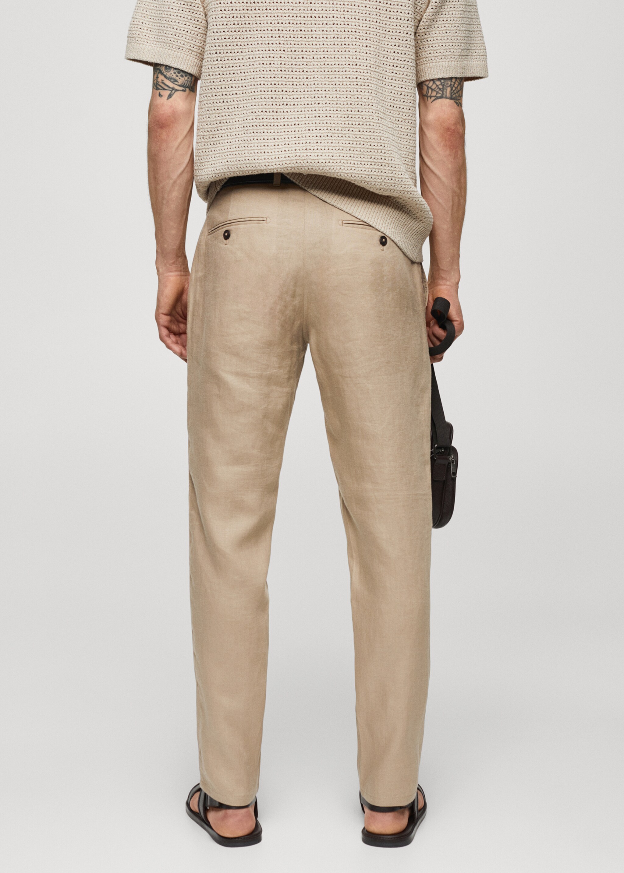 Slim-fit 100% linen trousers - Reverse of the article, Beige. Ref: 67036725-00.