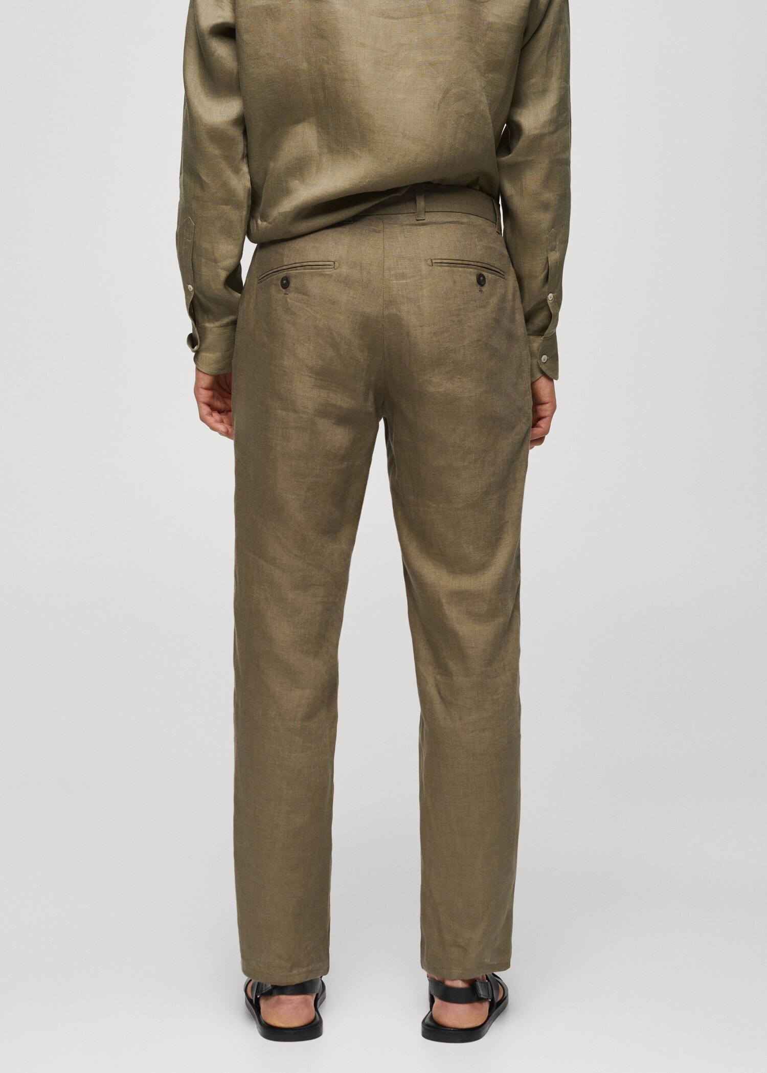 Slim Fit-Hose aus 100 % Leinen - Rückseite des Artikels