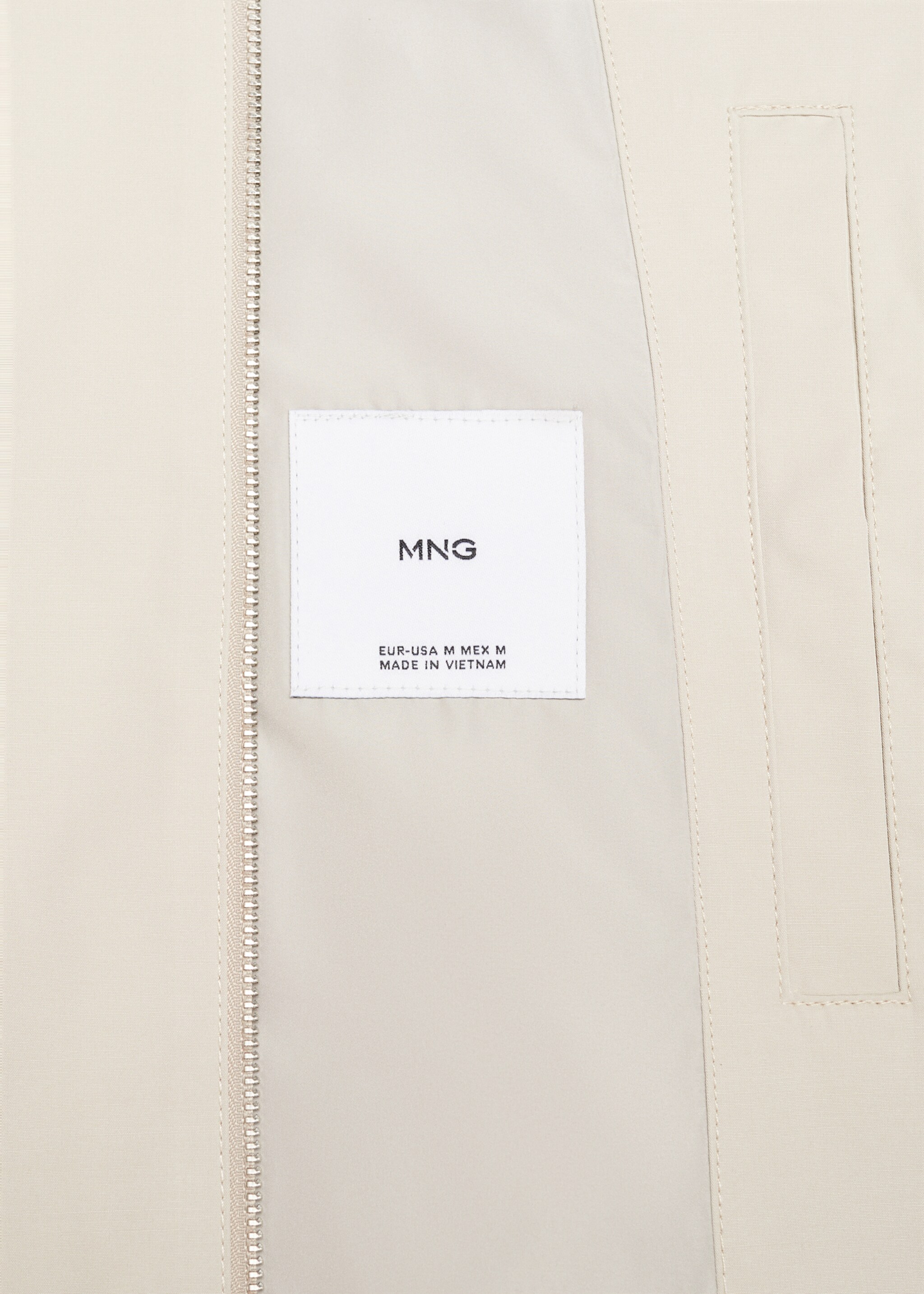 Hooded zip-up jacket - Details of the article 8
