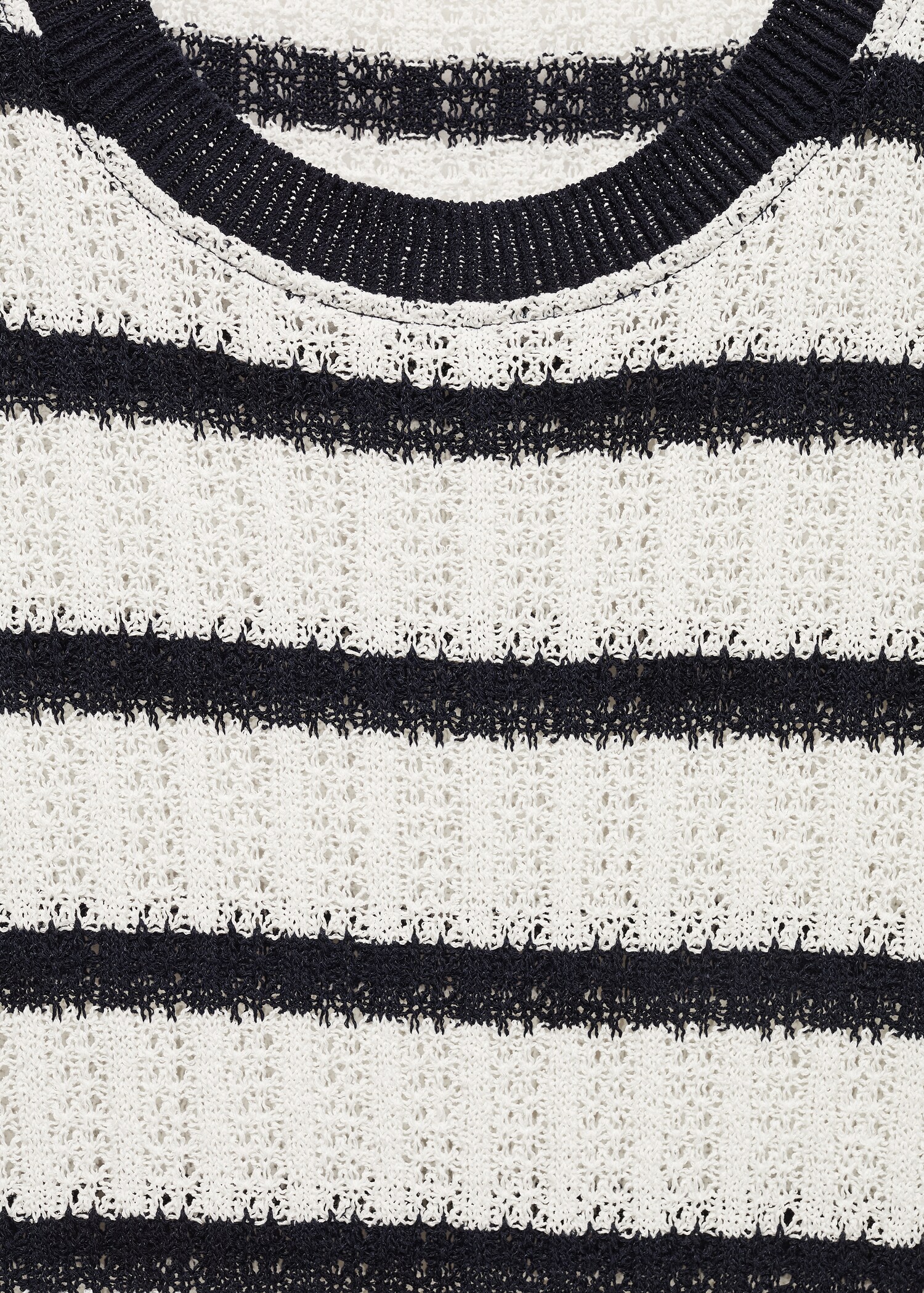 Regular-fit openwork striped t-shirt - Details of the article 8