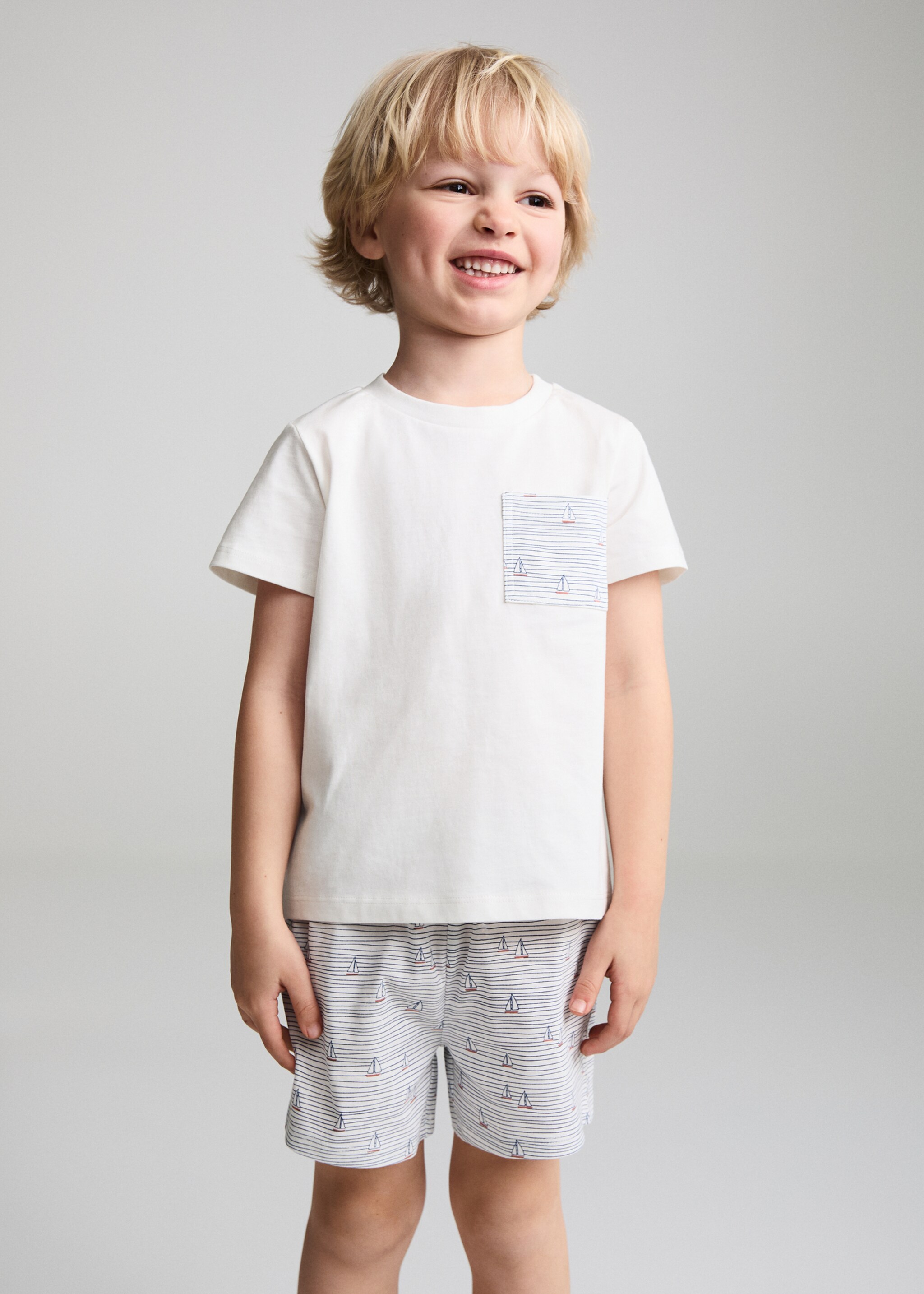 Printed short pyjamas - Details of the article 1