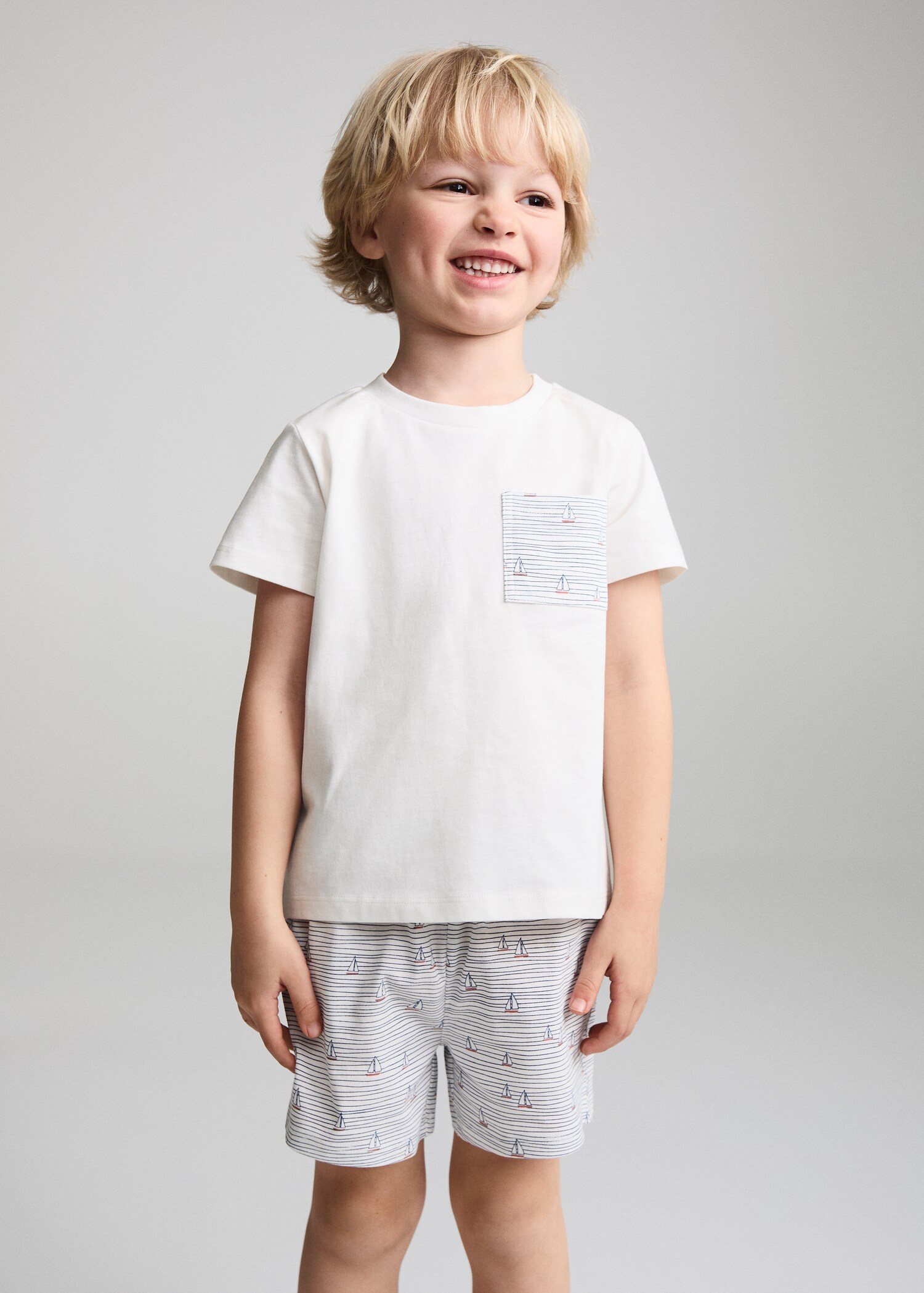 Printed short pyjamas - Details of the article 1