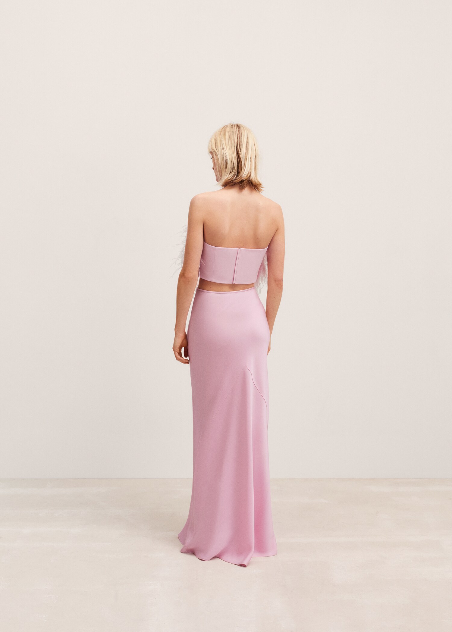 Feather bandeau-style top - Reverse of the article