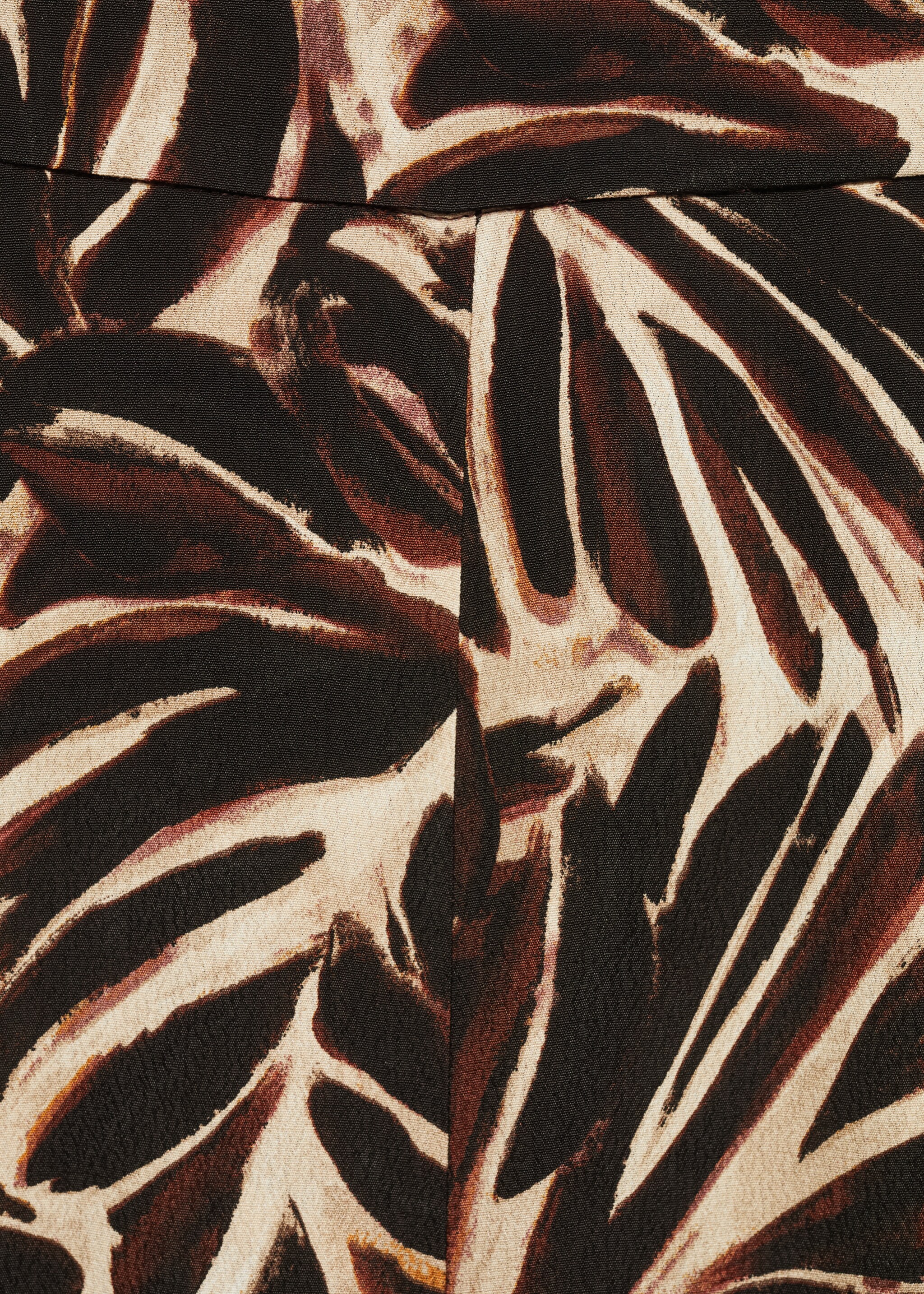 Flowy printed trousers - Details of the article 8