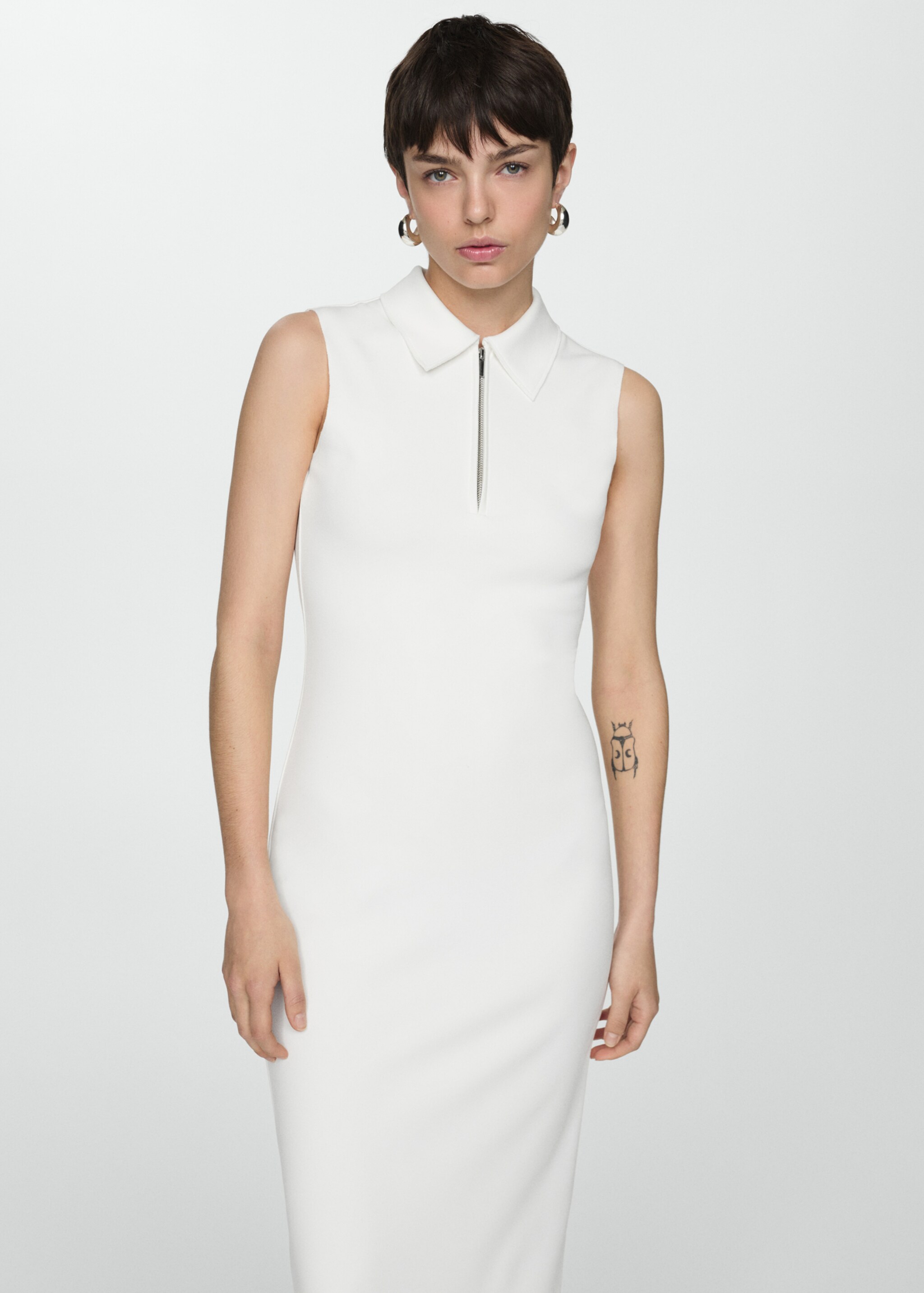 Kleid mit Zip-Kragen - Mittlere Ansicht