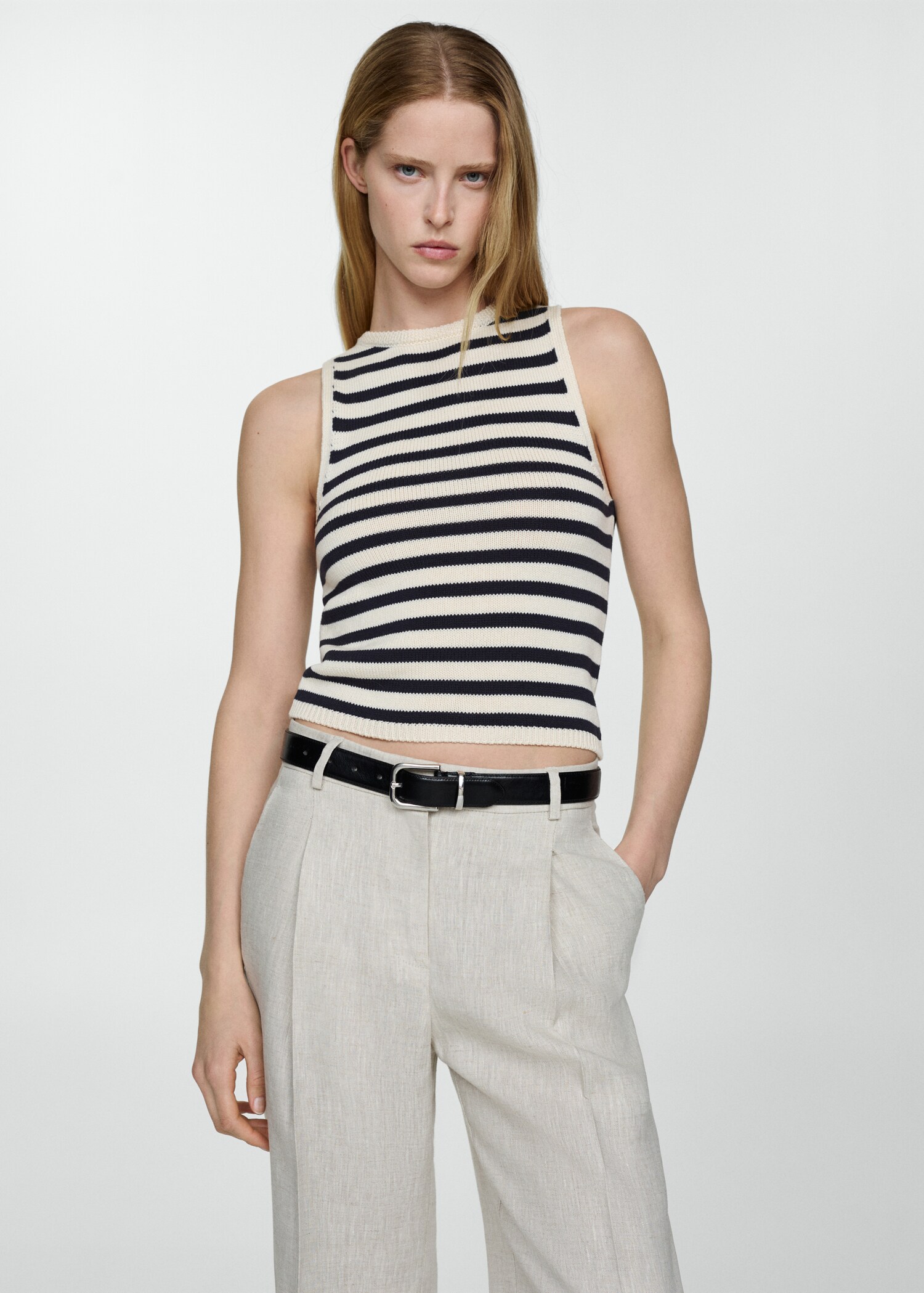 Cotton-blend knit top - Medium plane