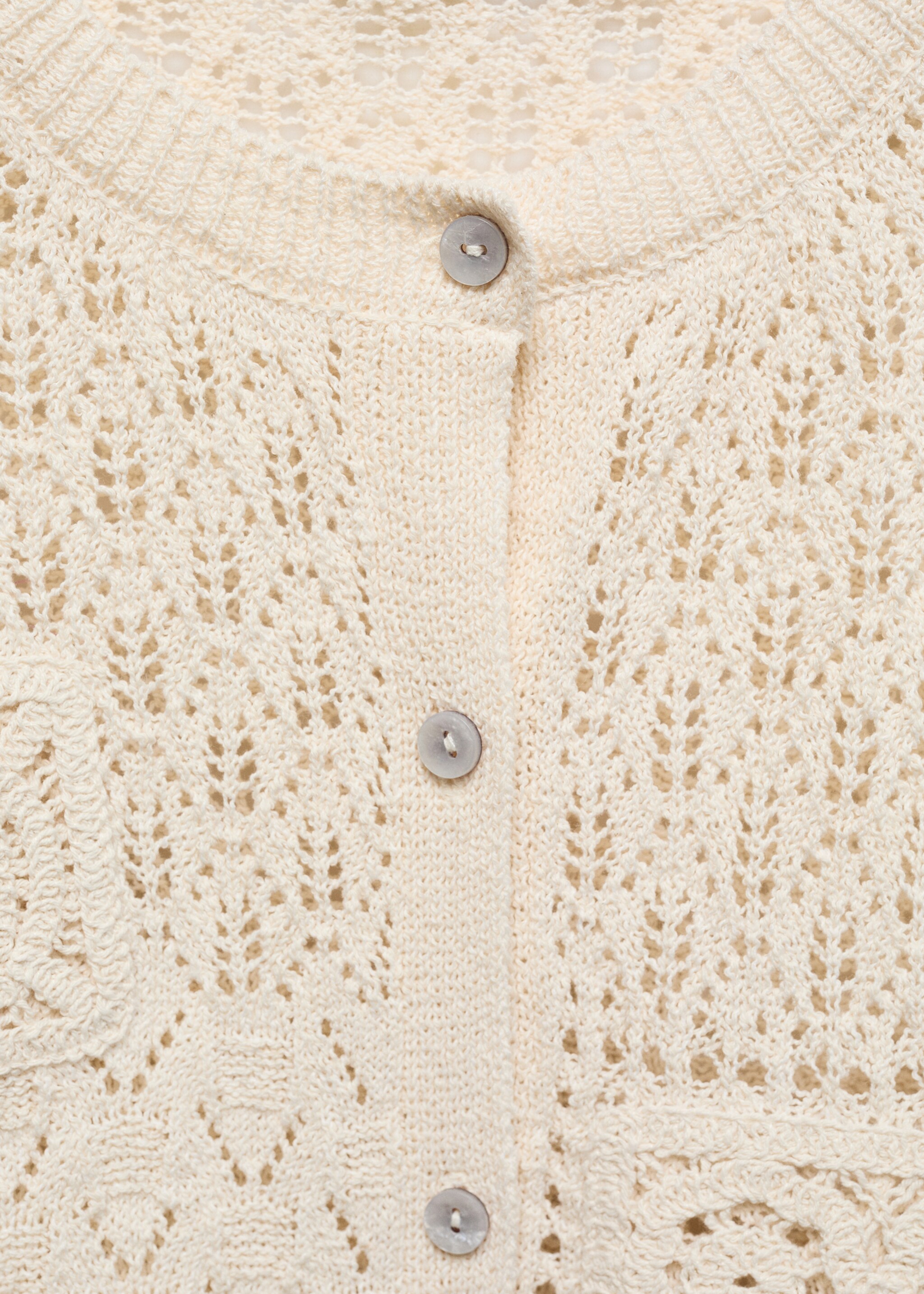Geknöpfter Cardigan mit Lochmuster - Detail des Artikels 8