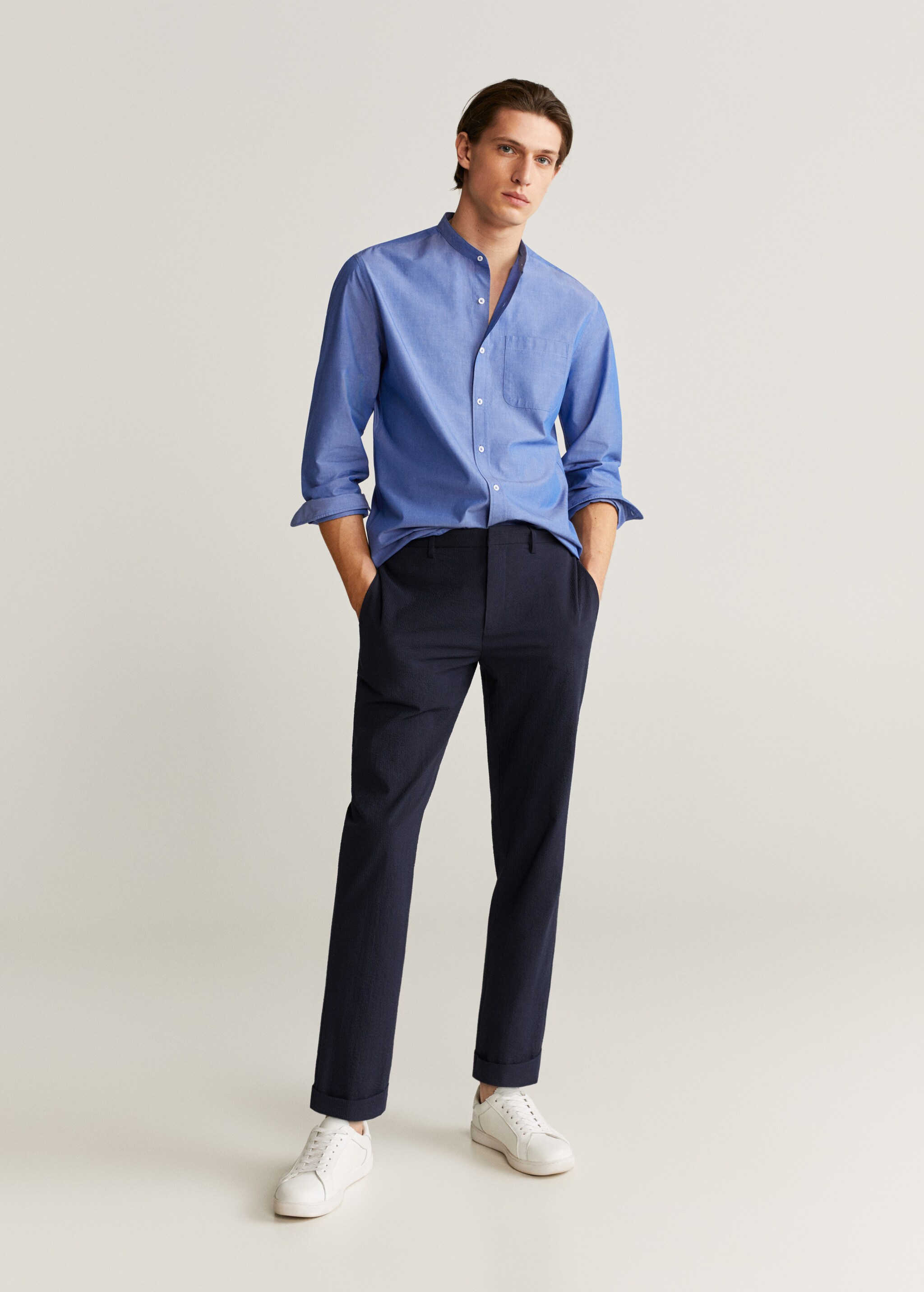 Camisa regular fit cuello mao - Plano medio