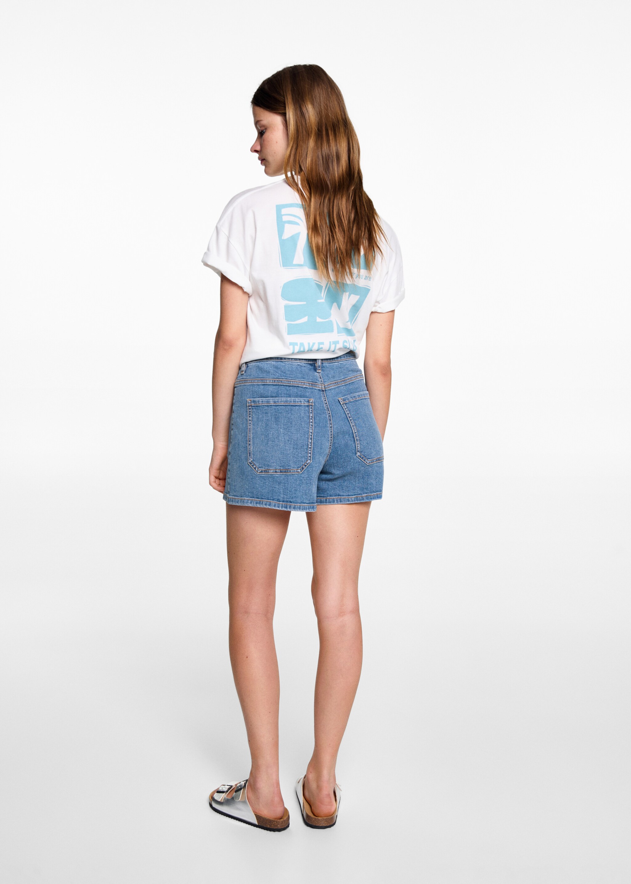 Denim shorts met zakken - Achterkant van het artikel