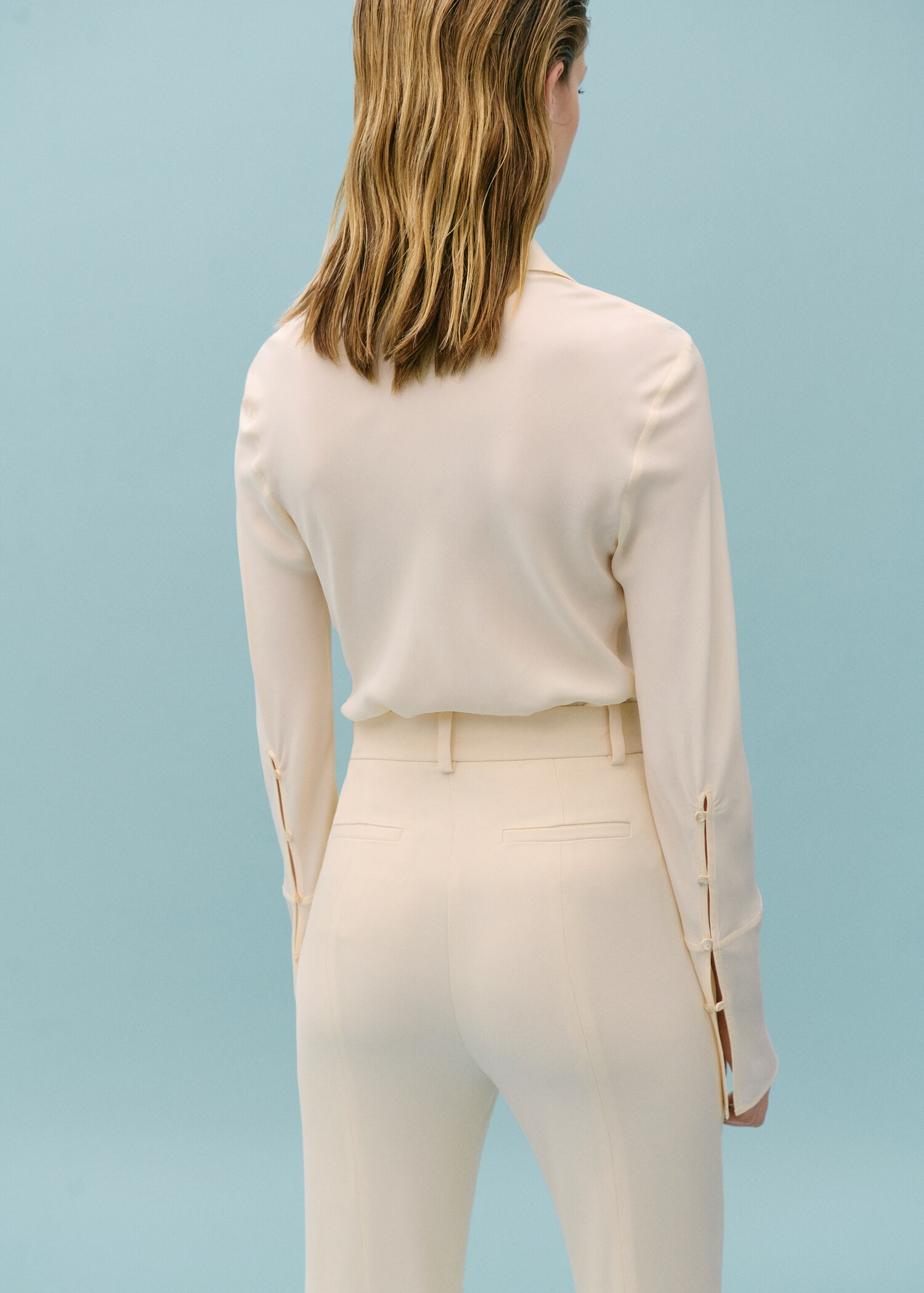 Chemise boutons soie mélangée - Verso de l’article