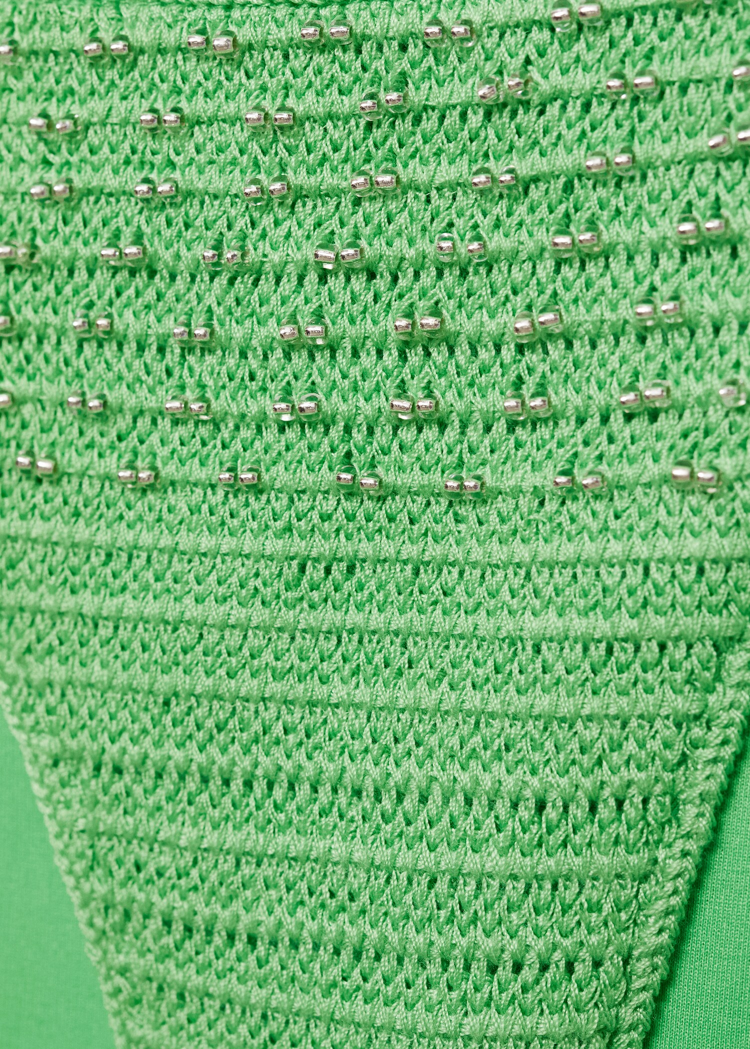 Perlenverzierter Bikini-Slip aus Häkelstoff - Detail des Artikels 0