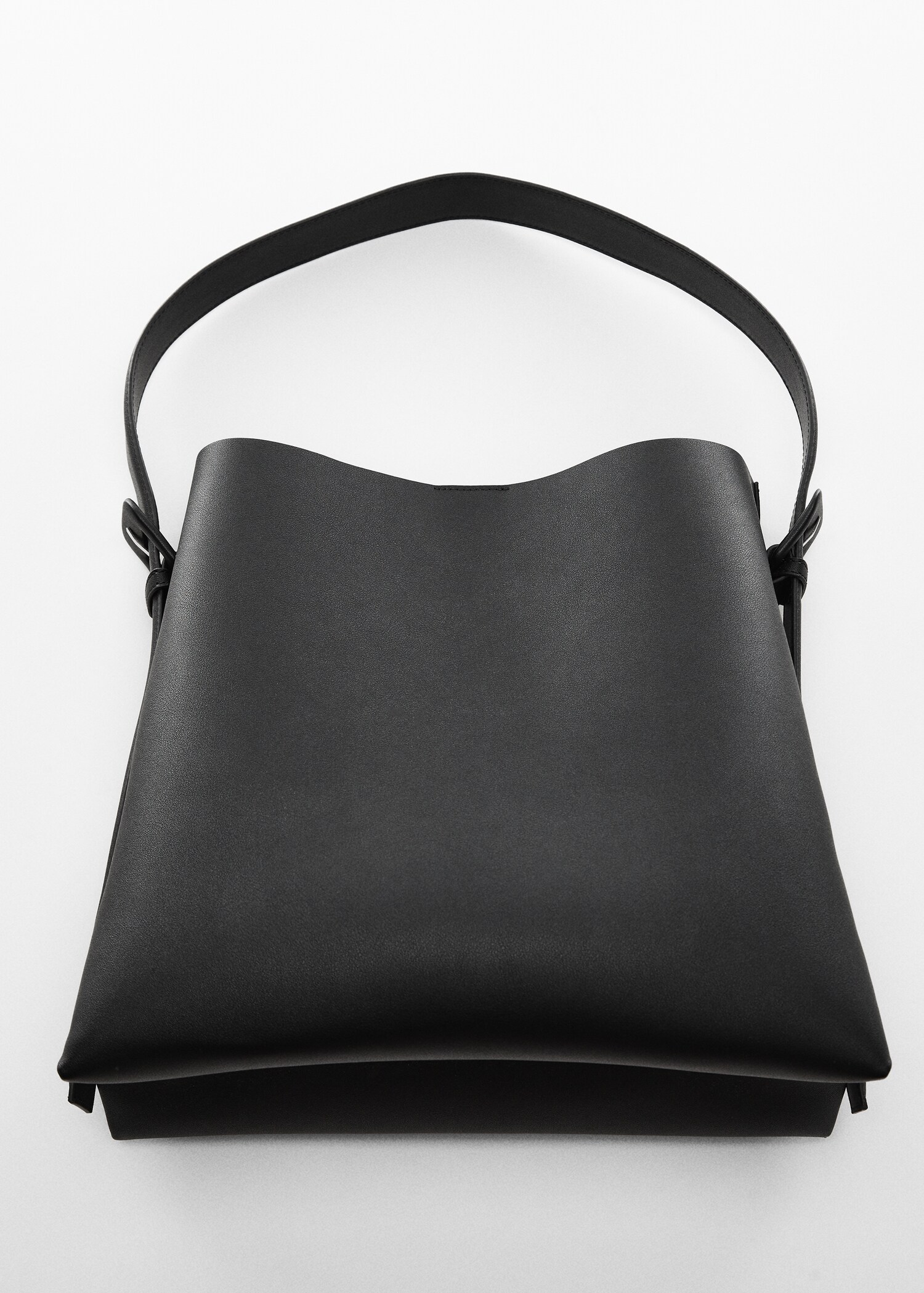 Shopper bag with buckle - Details of the article 5