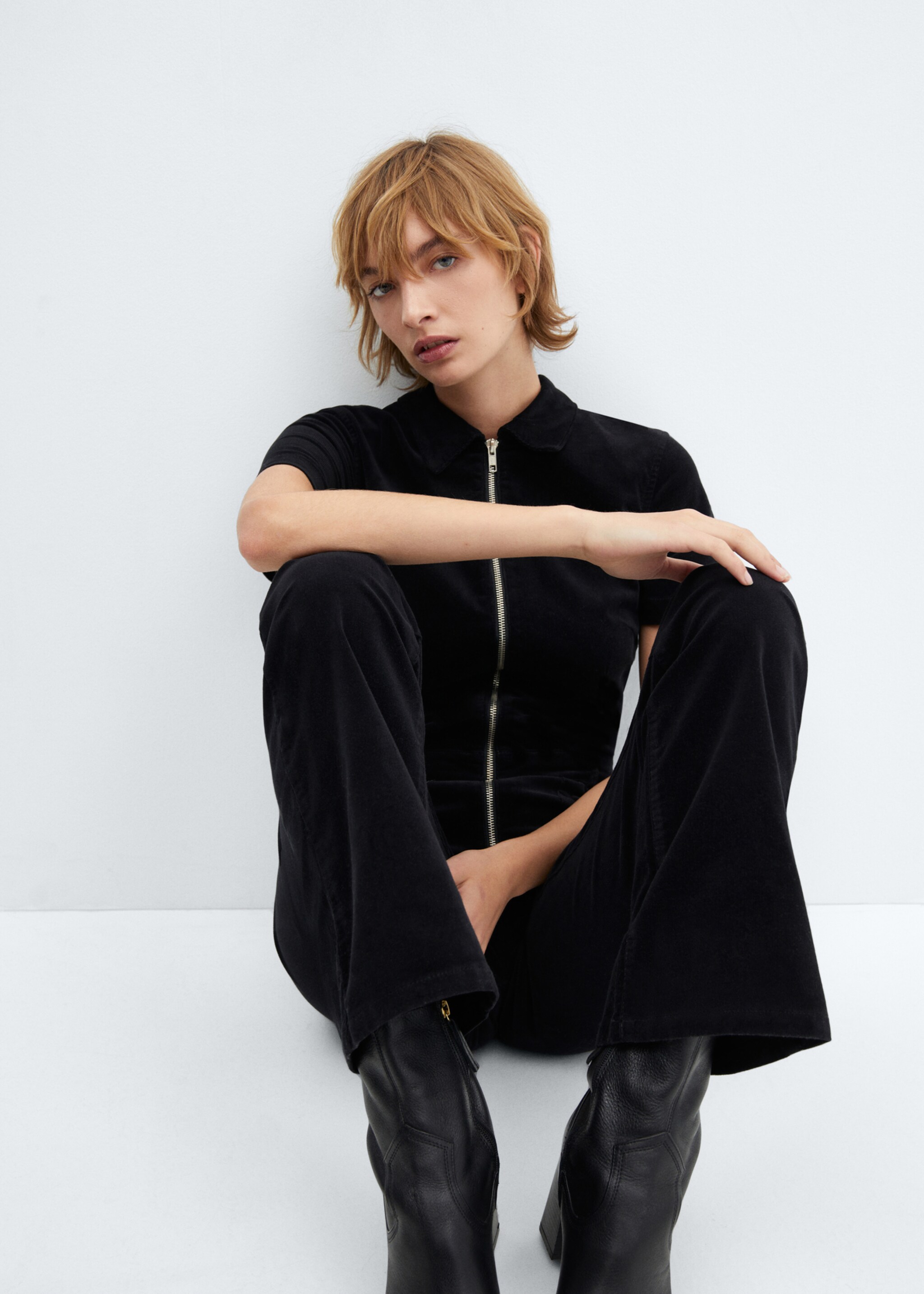 Corduroy jumpsuit with zip - Details of the article 2