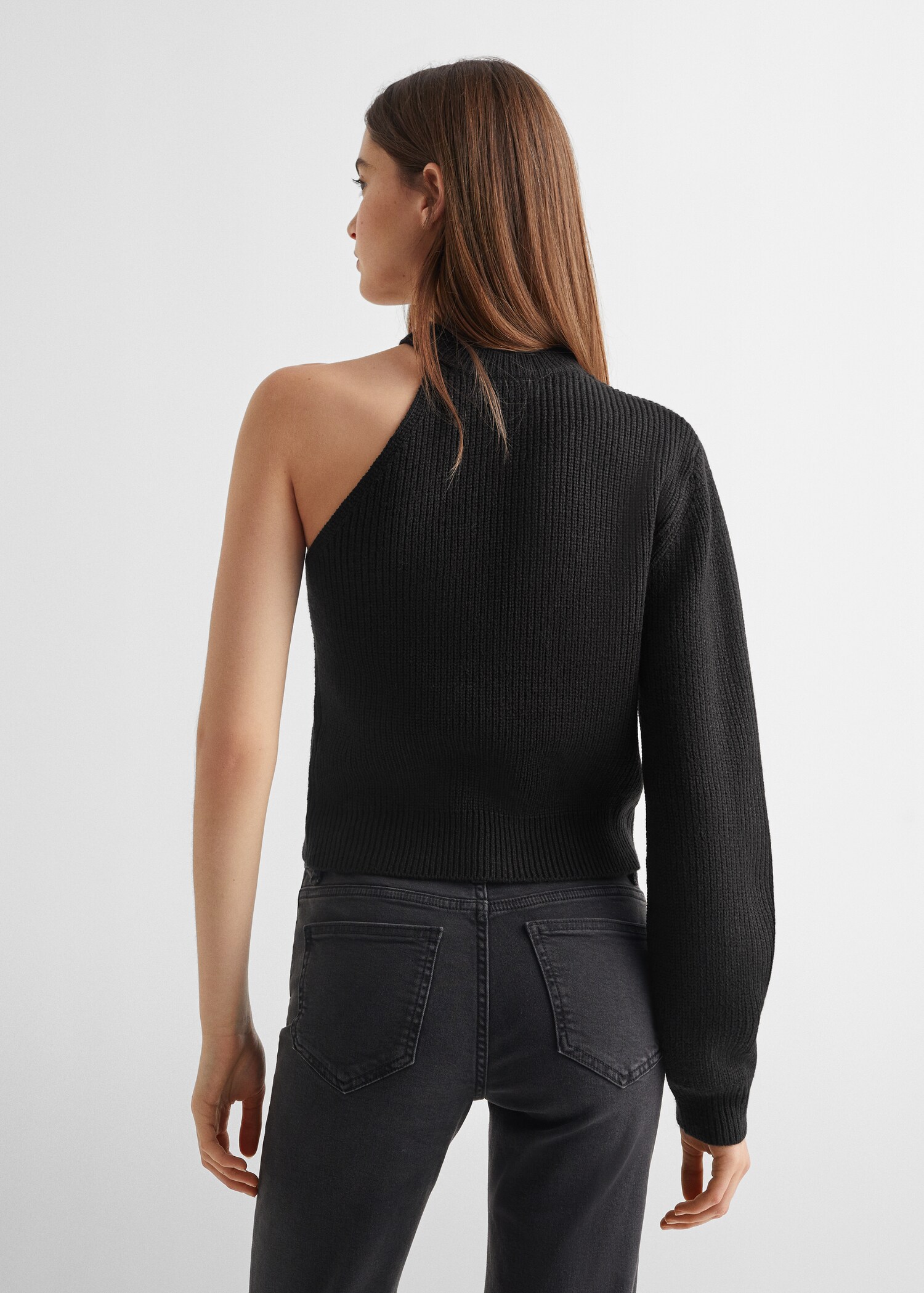 Asymmetrischer Strickpullover - Rückseite des Artikels