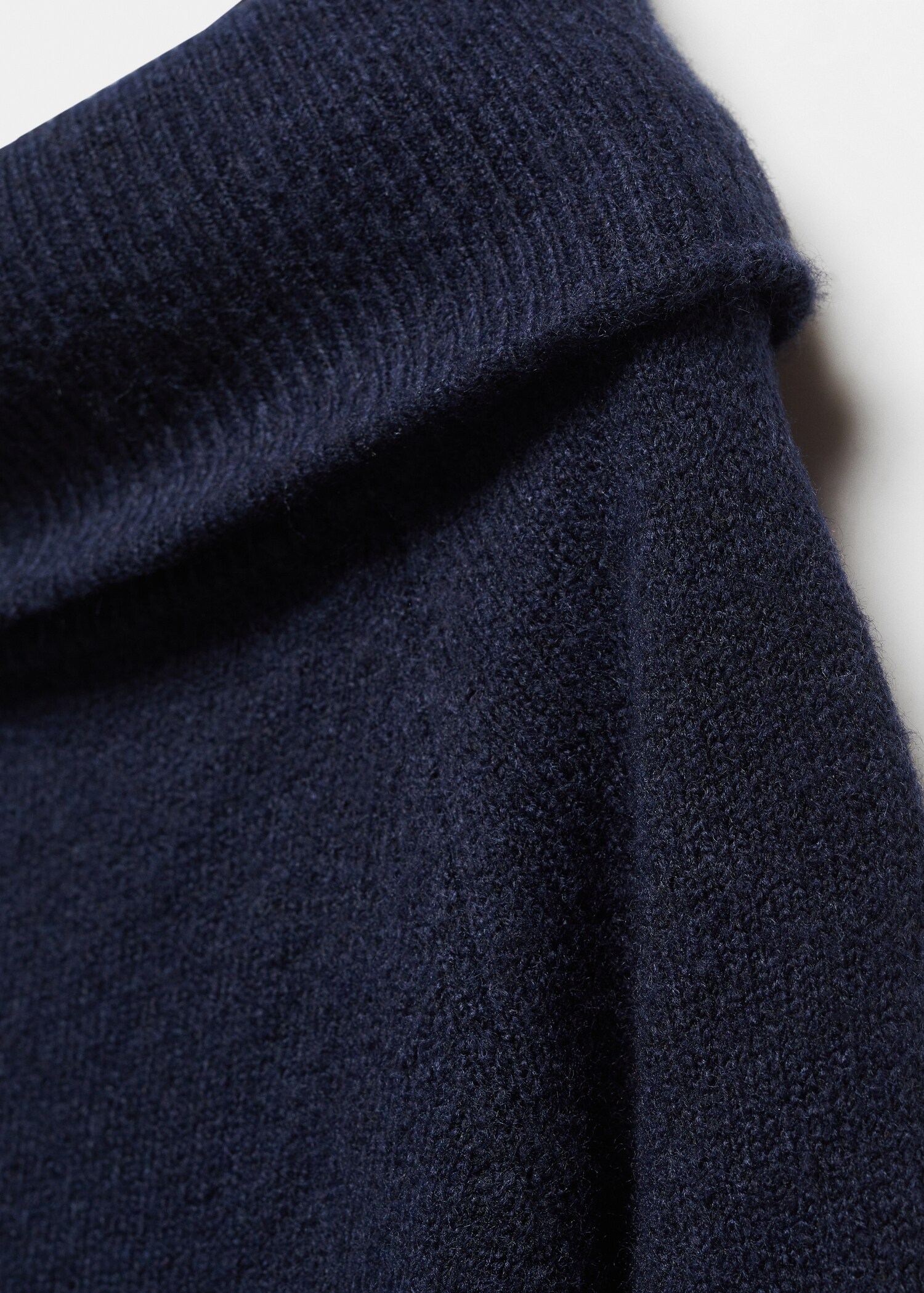 Off shoulder-klänning - Detaljer om artikeln 8