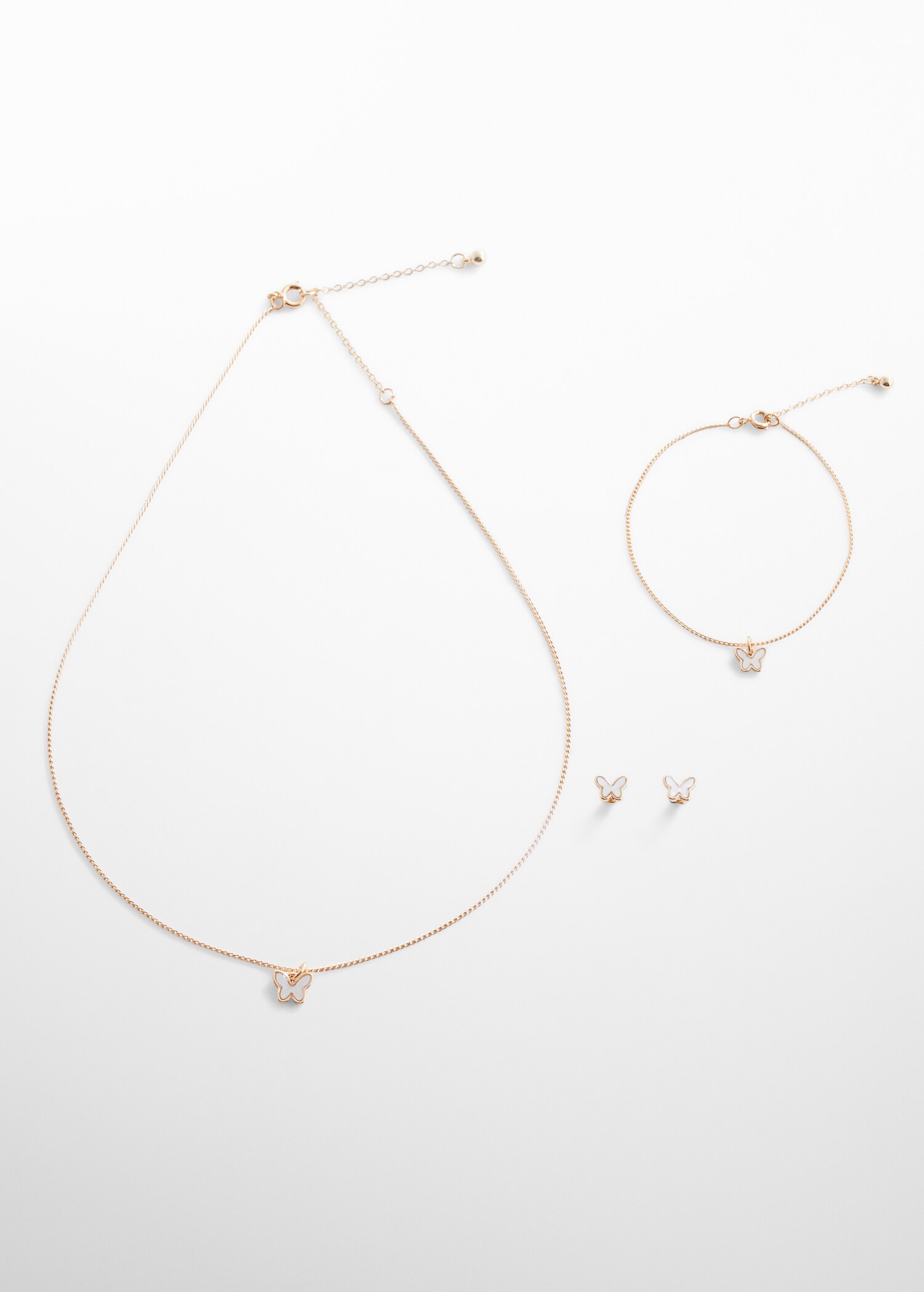 Ensemble collier, bracelet et boucles d'oreilles - Article sans modèle