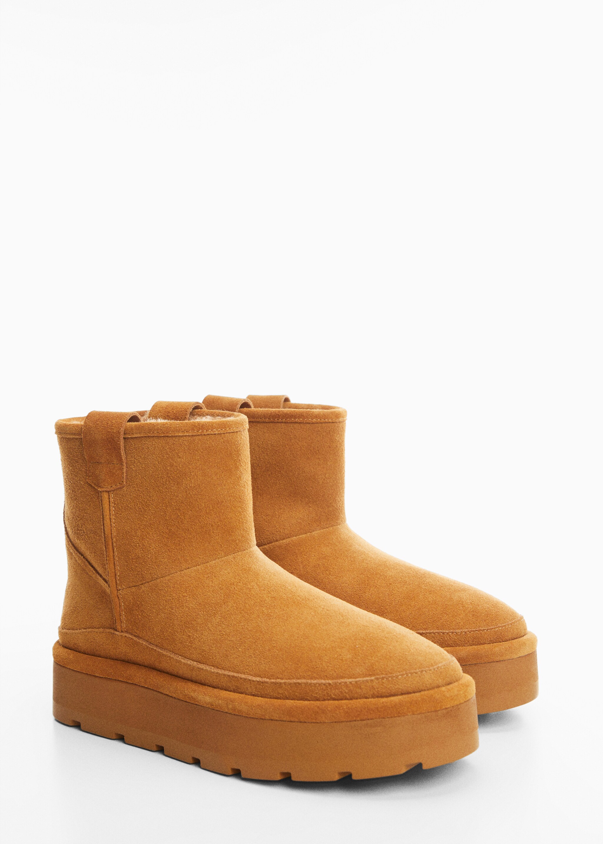 Lederstiefelette mit Plüschinnenseite - Mittlere Ansicht