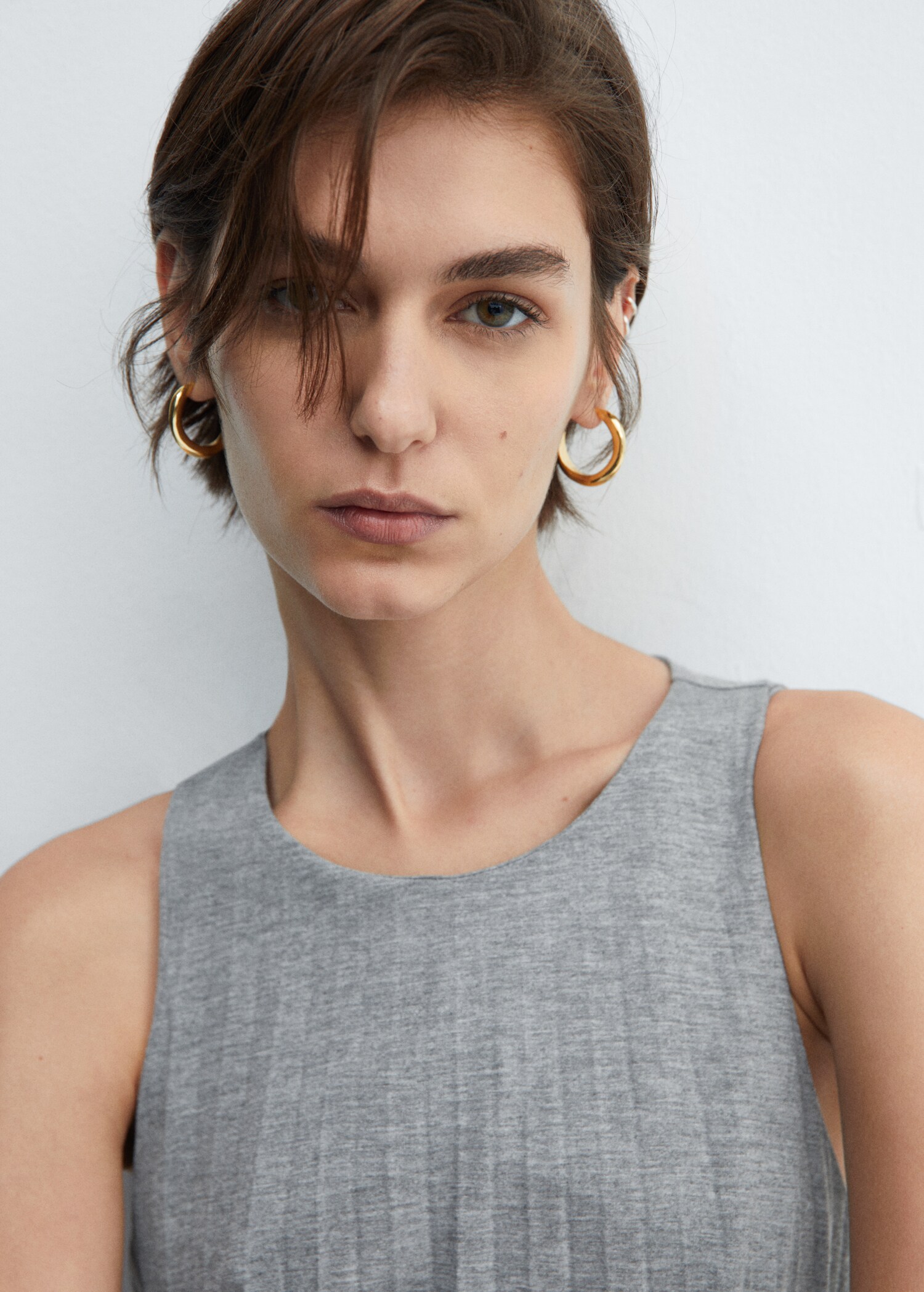 Pleated short dress - Details of the article 1