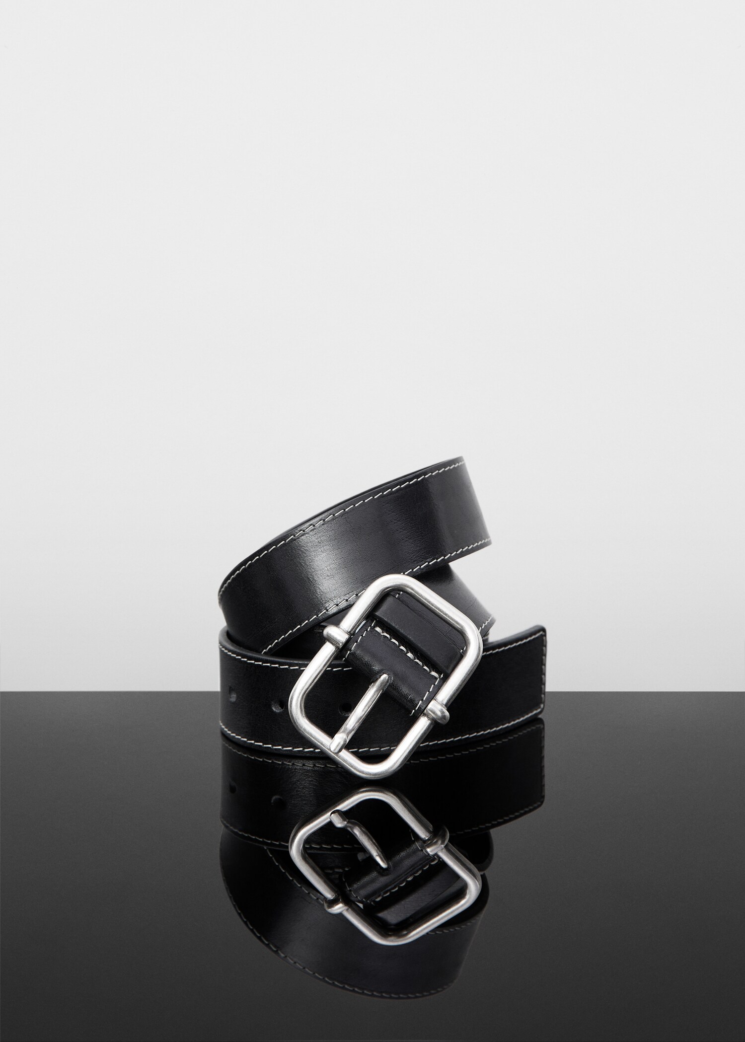 Buckle leather belt - Medium plane