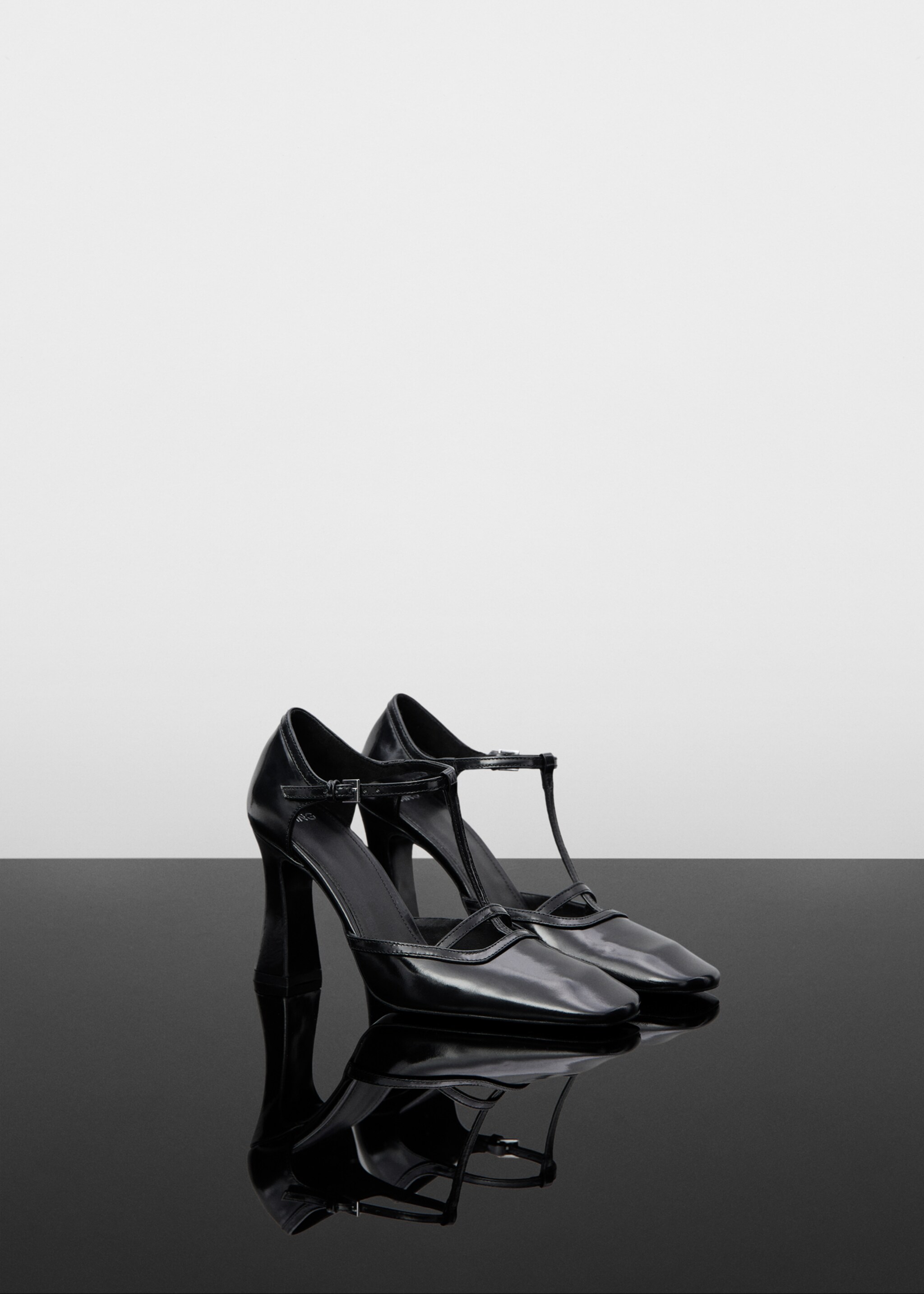 Heel leather shoes - Medium plane
