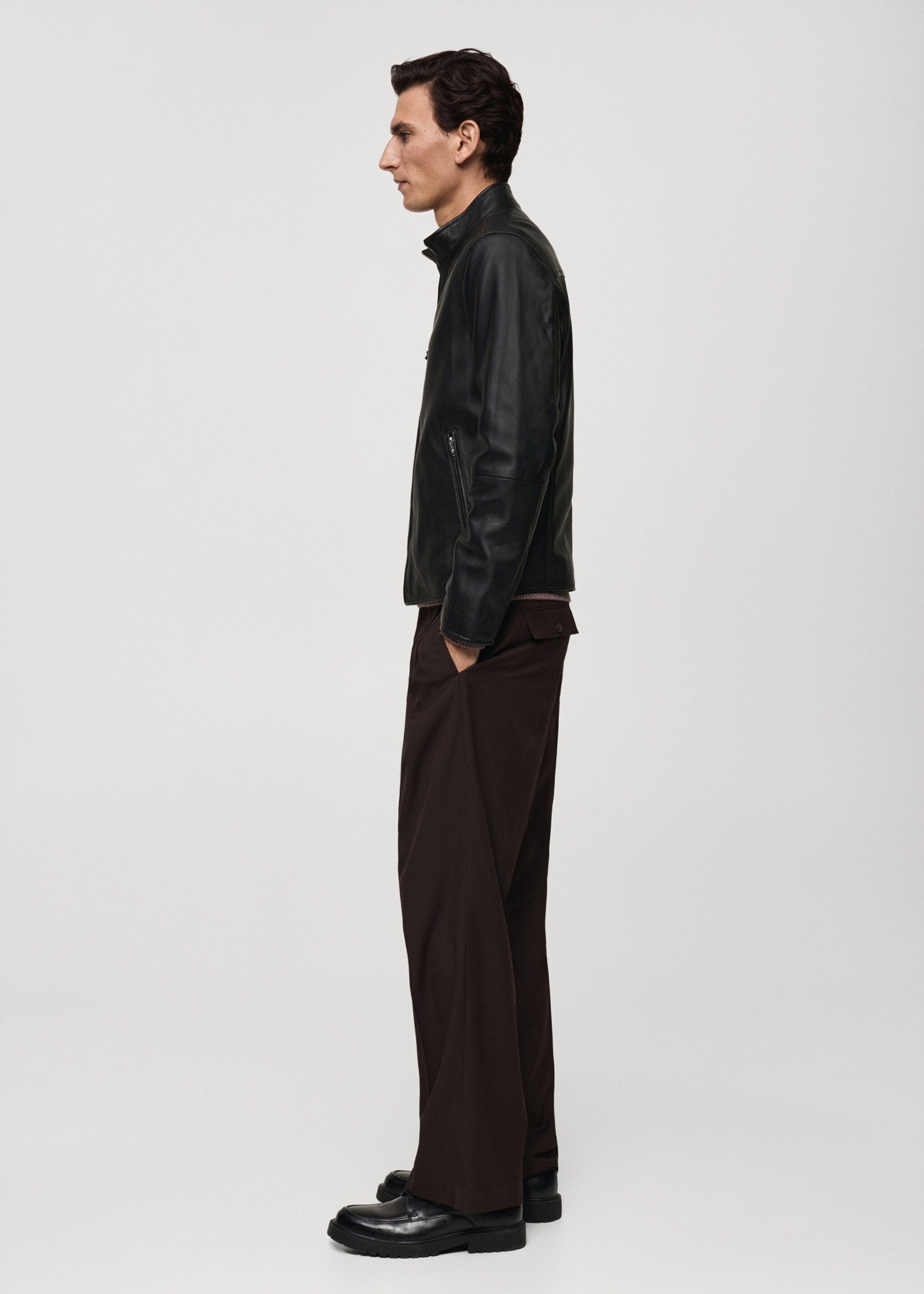 Blouson biker en cuir zippé - Détail de l'article 2, Noir. Ref: 67040619-00.